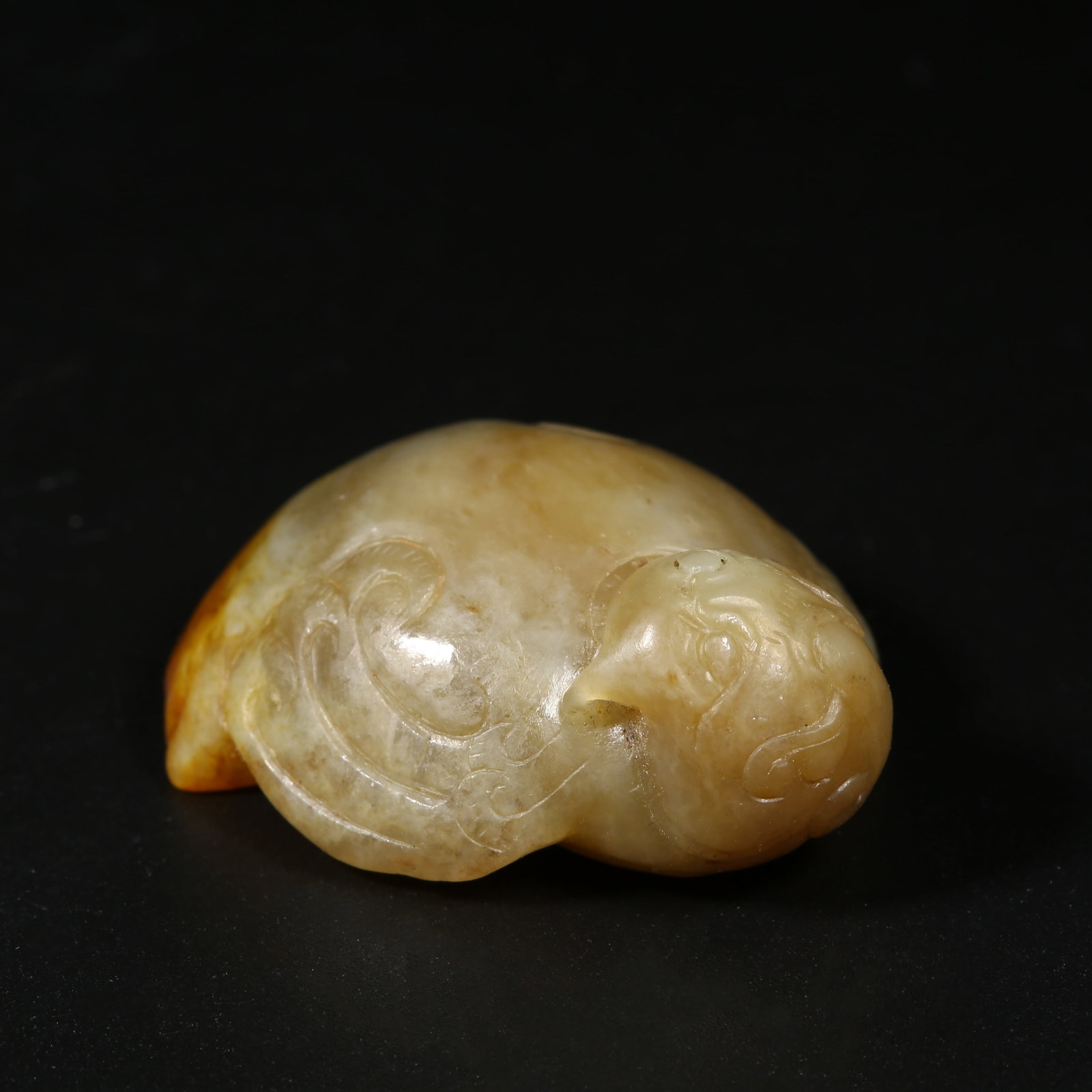 A ANCIENT JADE BIRD: Ancient Jade Bird