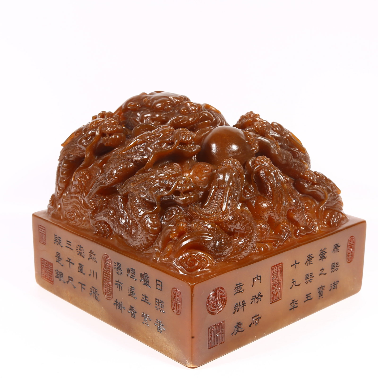 A SHOUSHAN STONE LARGE SEAL WITH NINE DRAGONS-SHAPED KNOB (1 of 9)