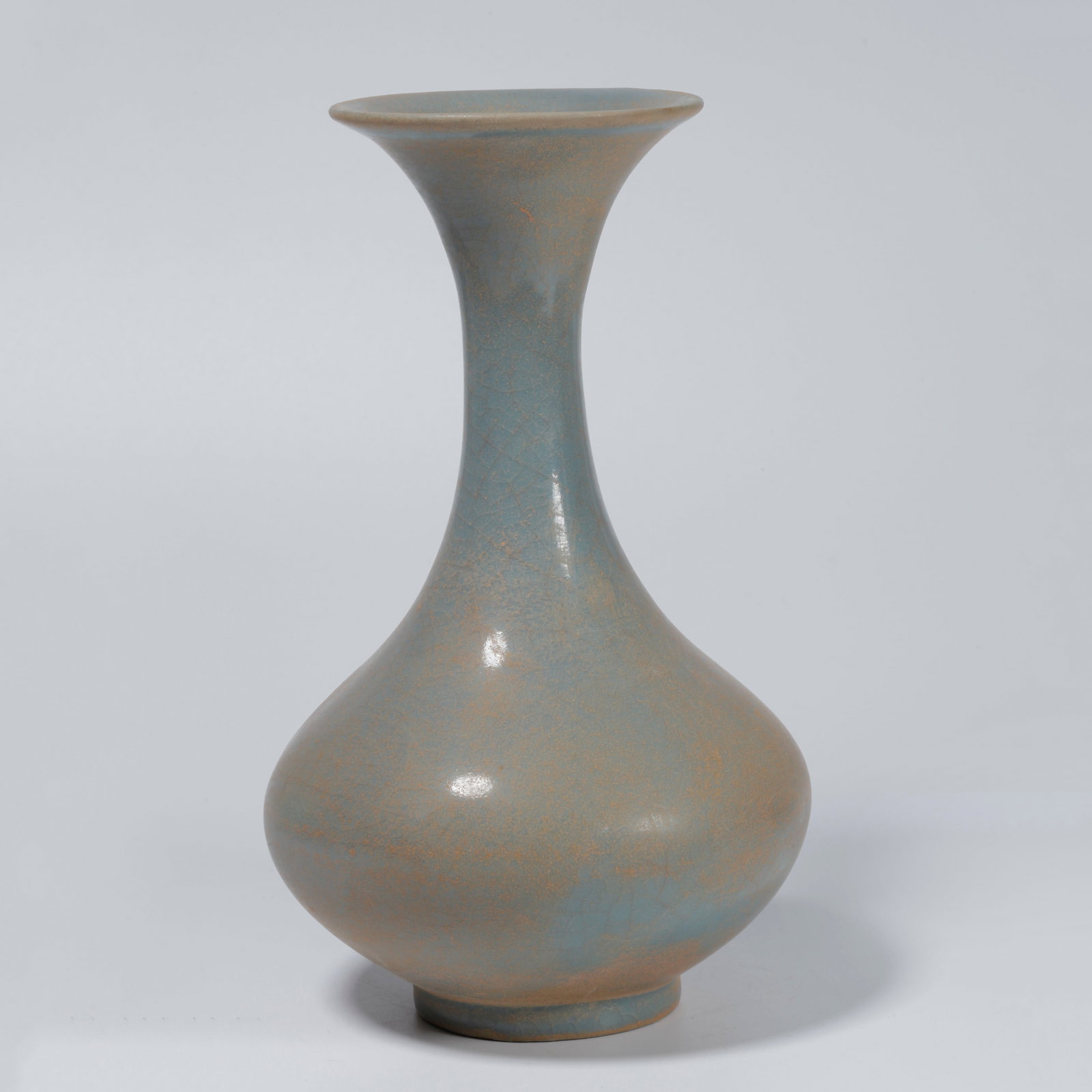 A RU KILN APPRECIATION VASE (1 of 10)