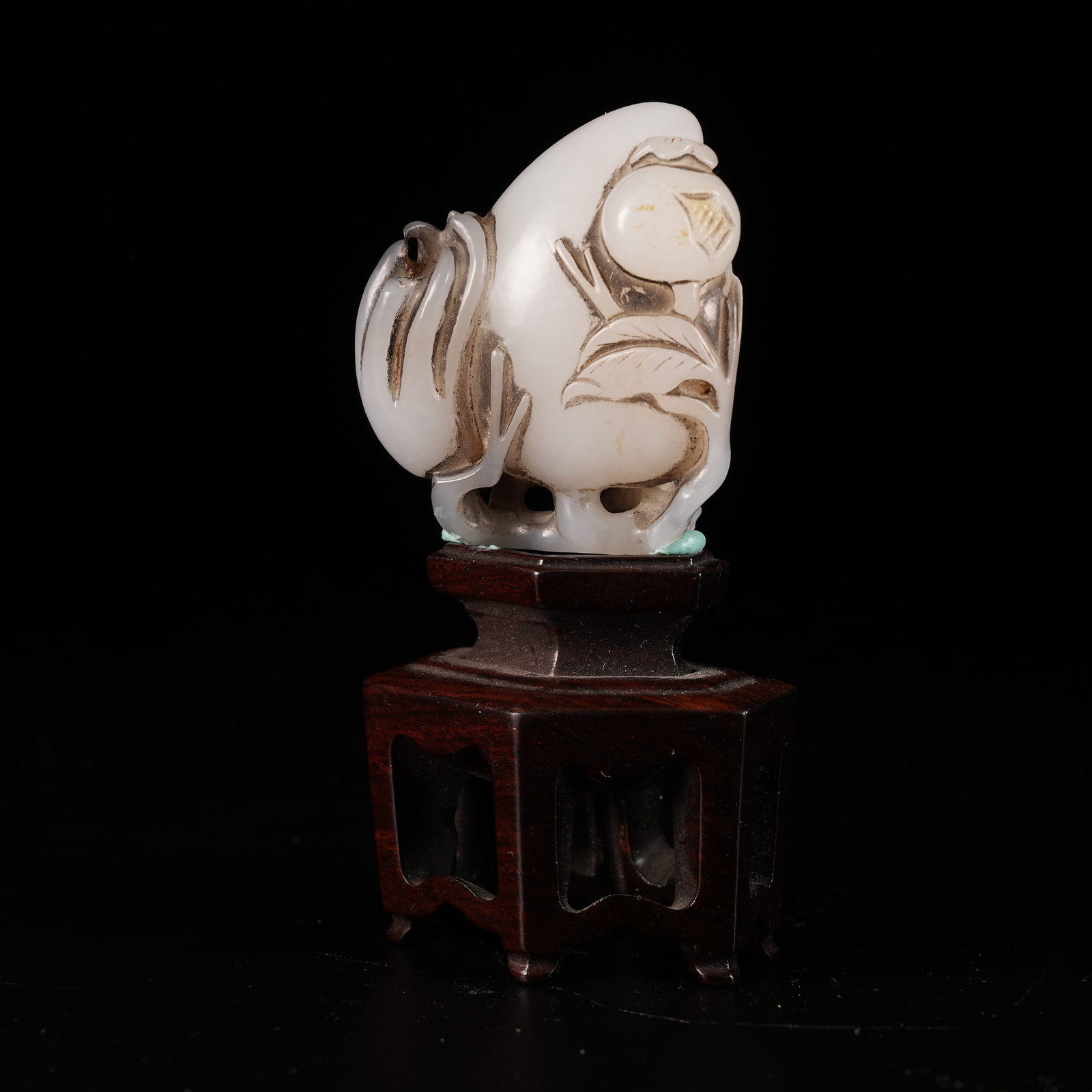 A HETIAN JADE AUSPICIOUS FRUIT ORNAMENT (1 of 8)