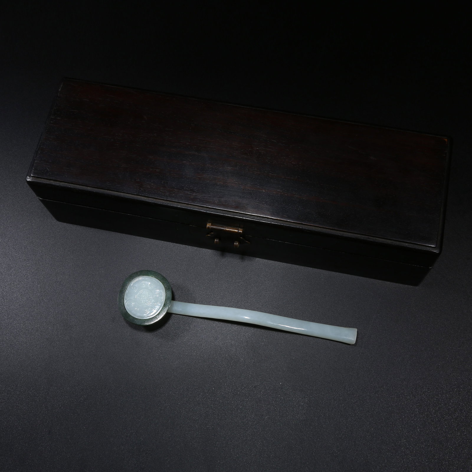 A HETIAN WHITE JADE RUYI SCEPTER INLAID WITH BIYU JADE "LONGEVITY" PATTERN (1 of 7)