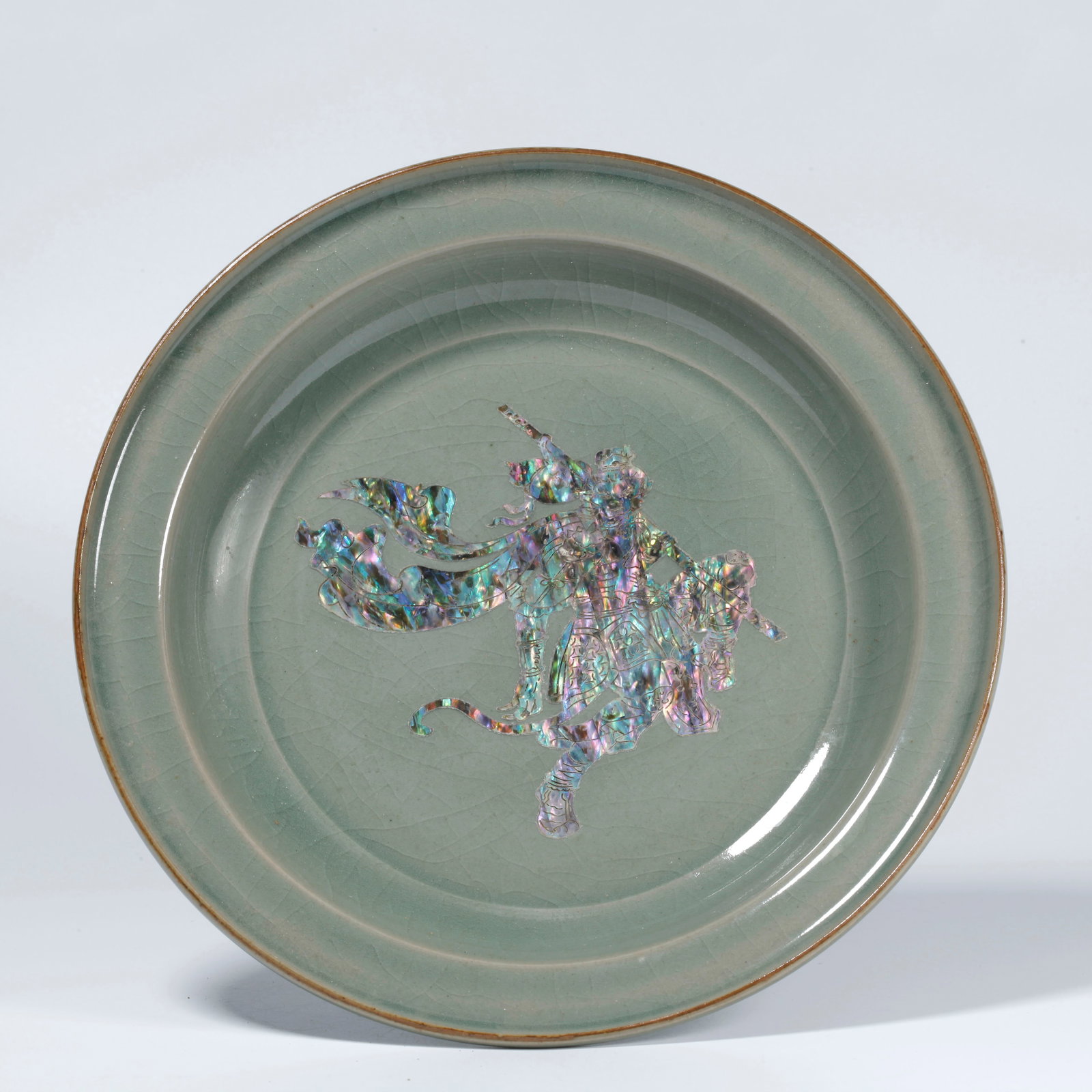 A RU KILN INLAID MOTHER-OF-PEARL PLATE WITH FIGURE STORY PATTERN (1 of 9)