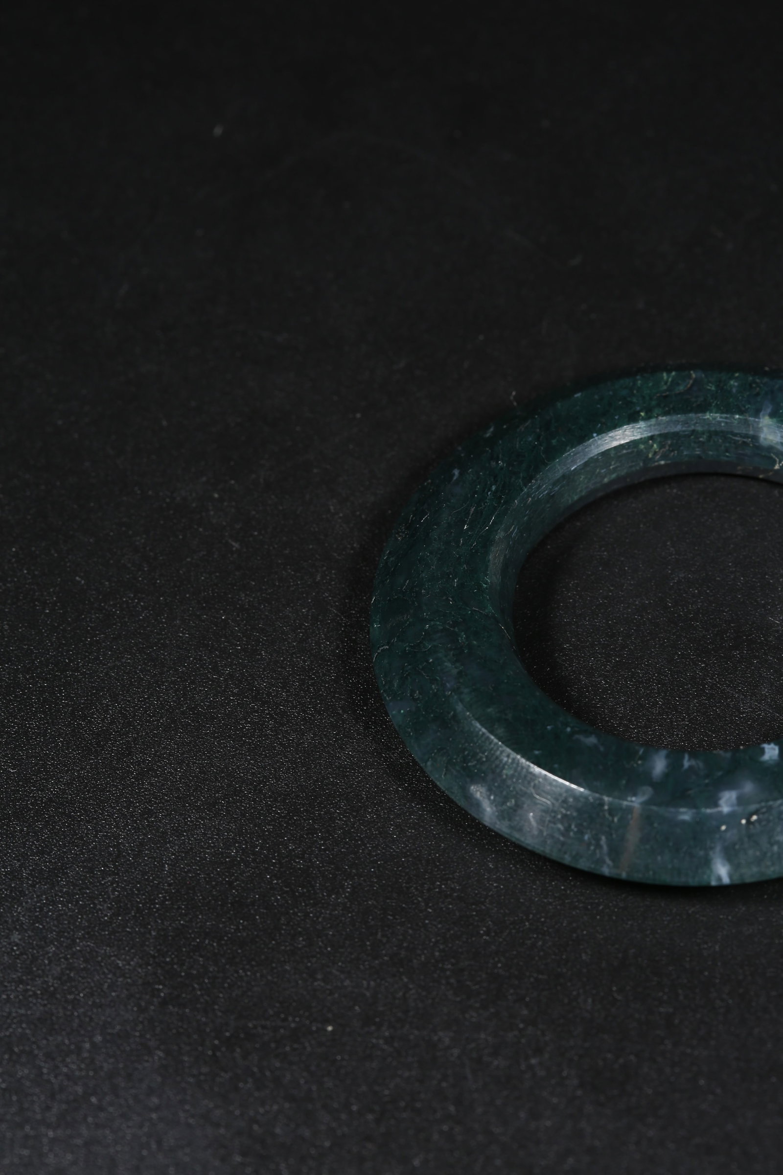 A AQUA-AGATE RING - 3