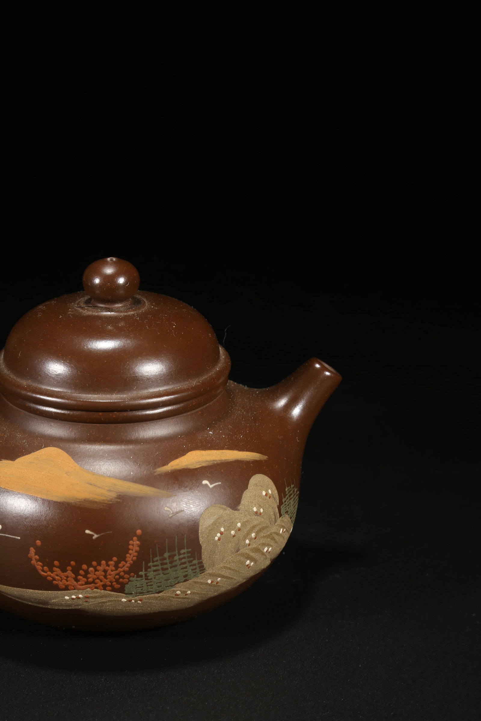 A ZISHA LANDSCAPE PATTERN TEAPOT - 8