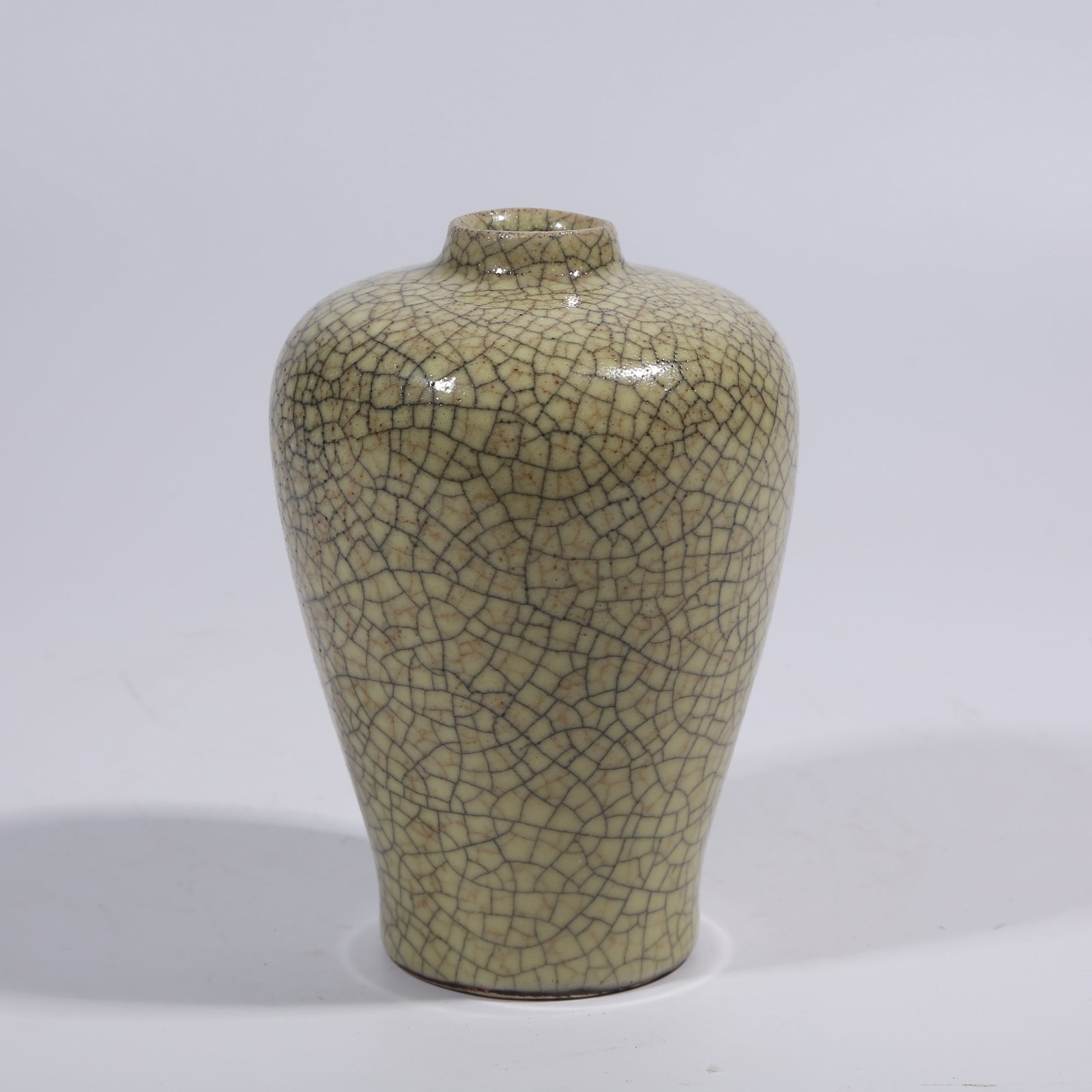 A GE KILN SMALL MEIPING VASE (1 of 9)