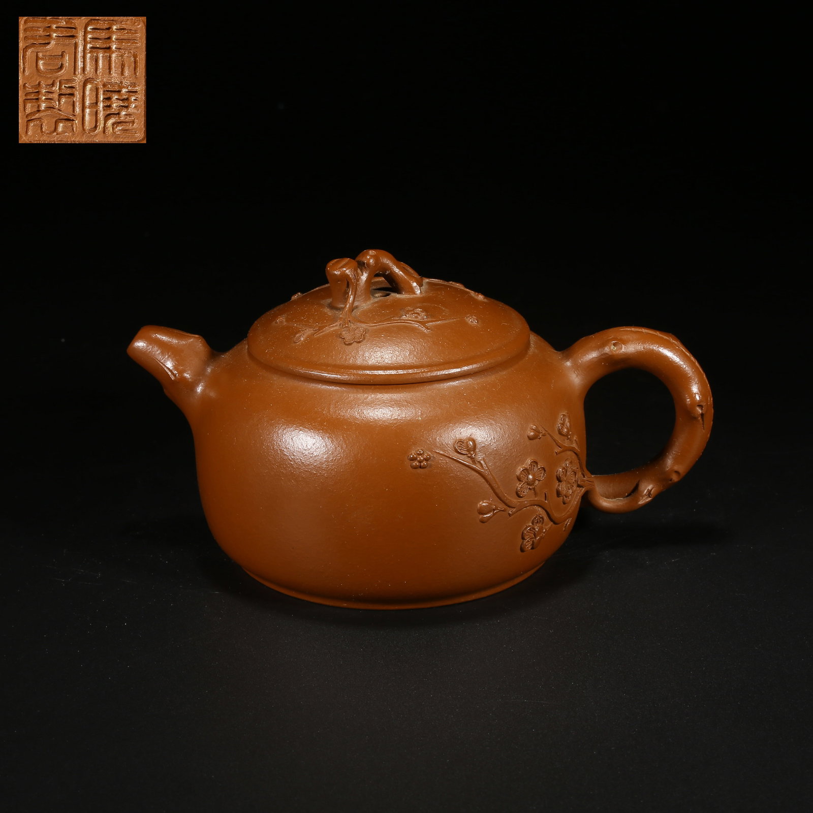 A ZISHA PLUM BLOSSOM PATTERN TEAPOT (1 of 9)