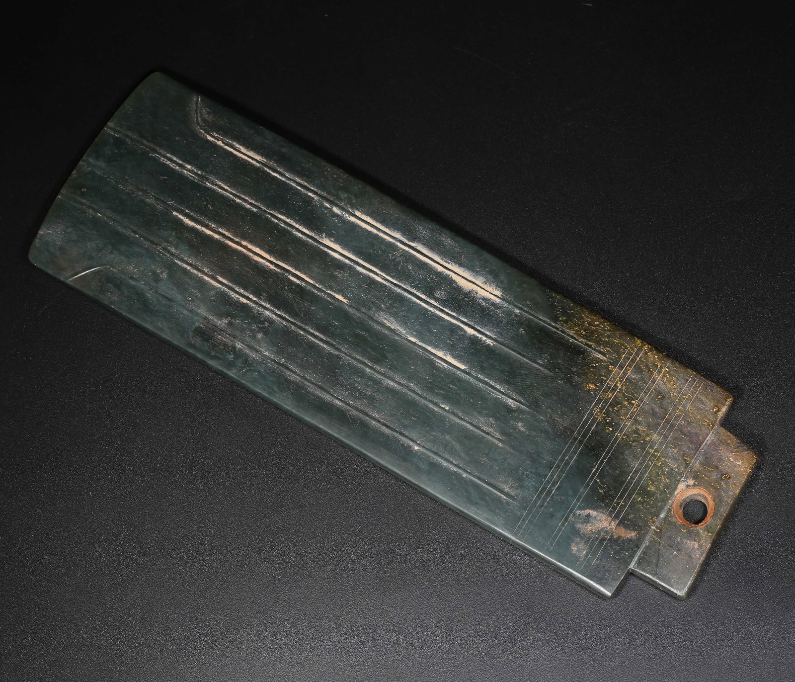 A ARCHAIC JADE GUI (1 of 9)