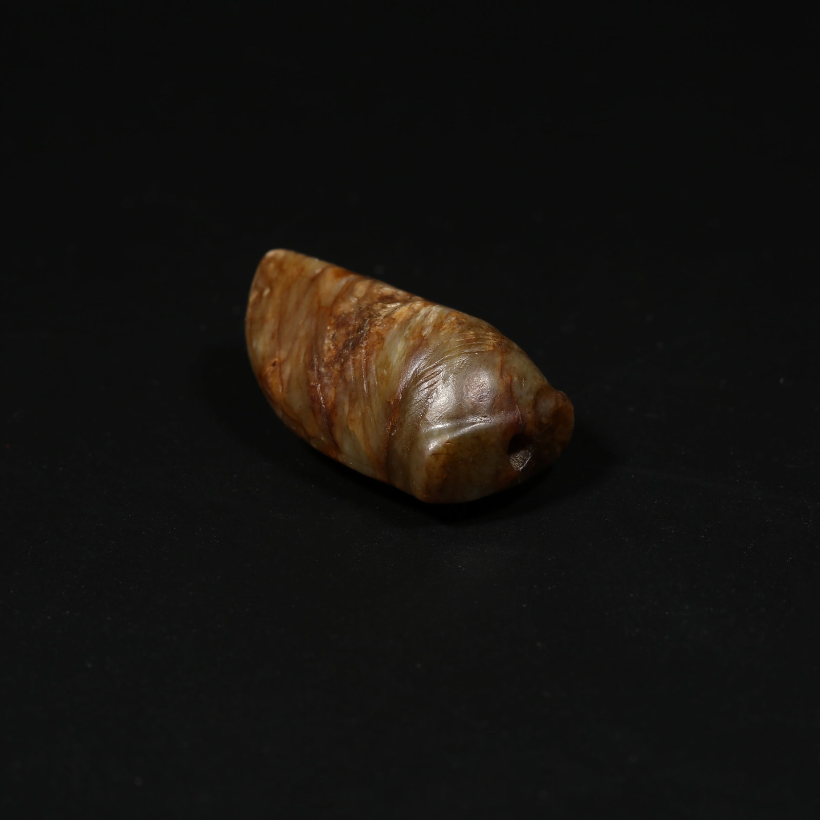 A ARCHAIC JADE CICADA (1 of 8)