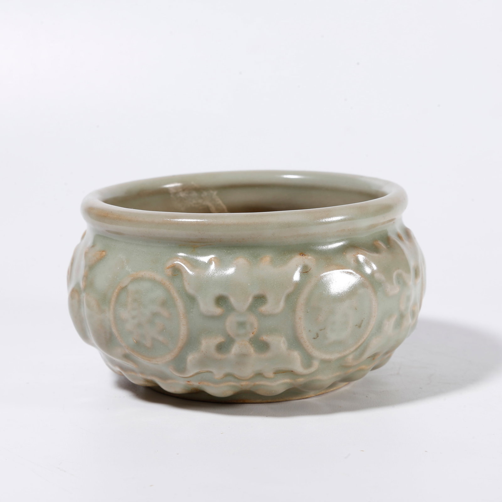 A TREASURE BASIN FROM CHAI KILN: Treasure Basin from Chai Kiln