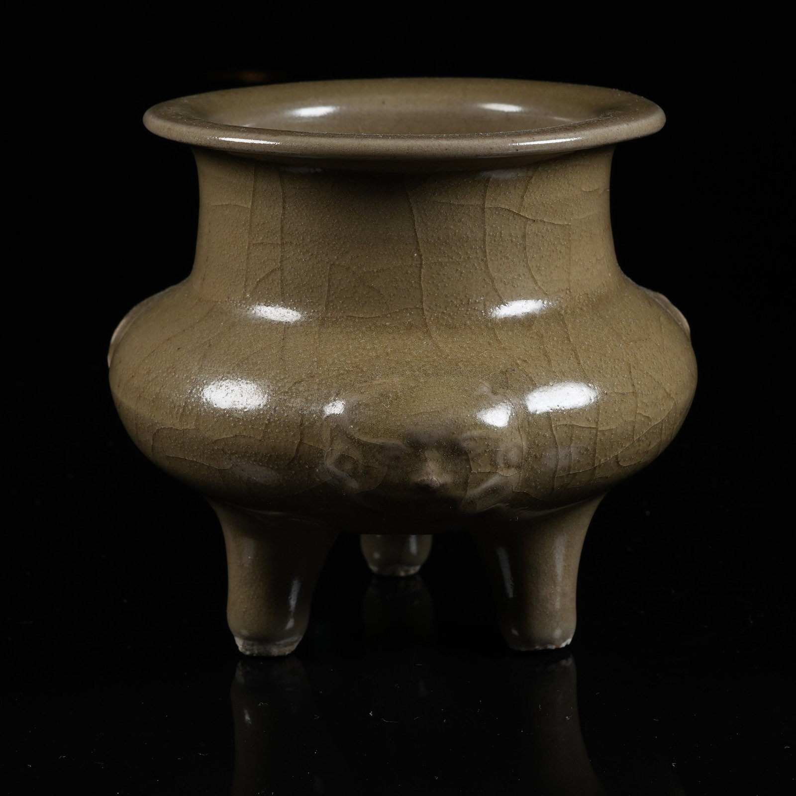A LONGQUAN KILN TRIPOD CENSER WITH BEAST EARS (1 of 9)