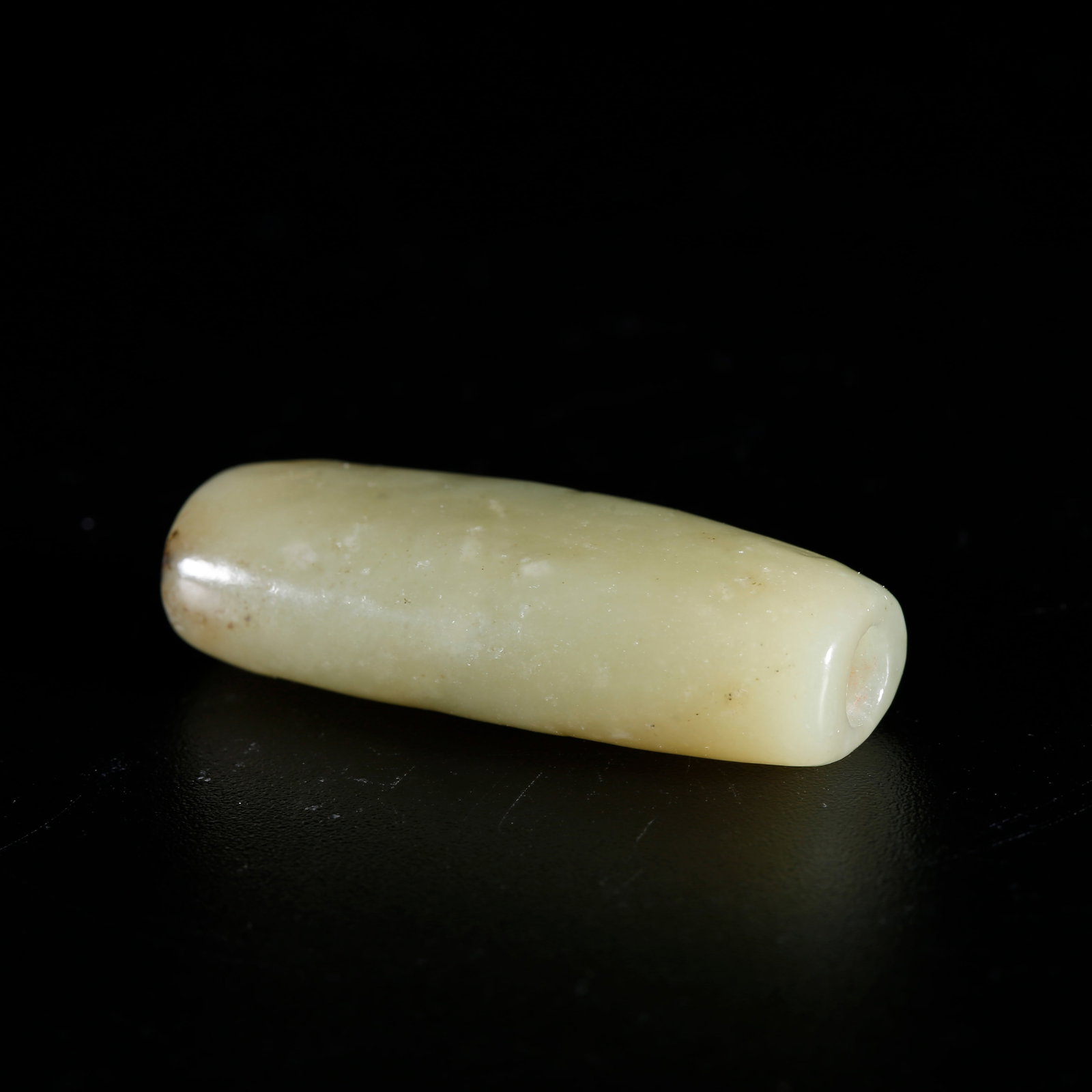 A HETIAN YELLOW JADE CARVED LEZI: Hetian Yellow Jade Carved Lezi