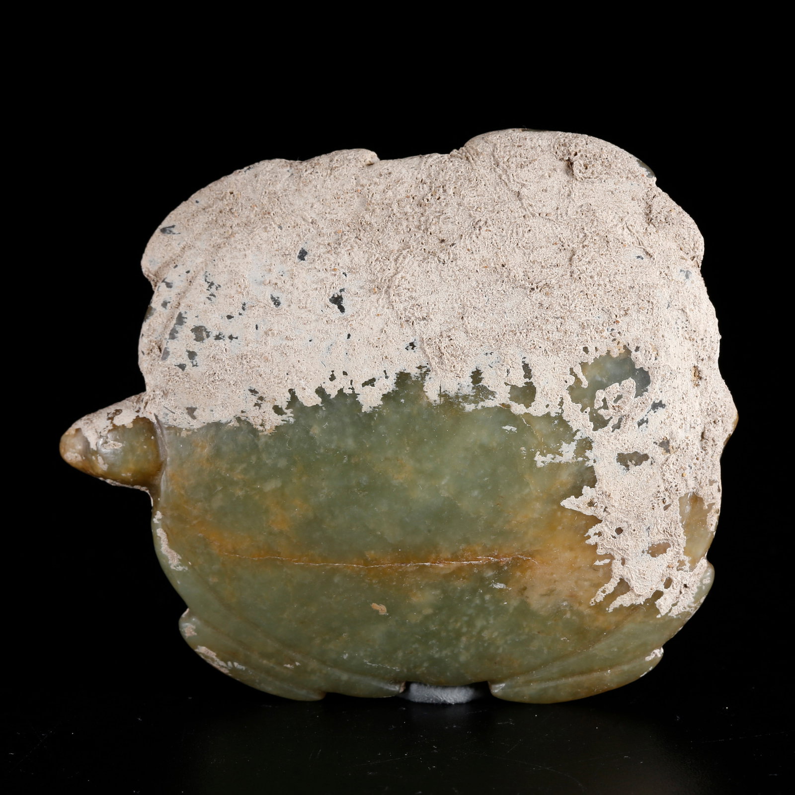 A ANCIENT JADE CARVED TURTLE ORNAMENT (1 of 8)
