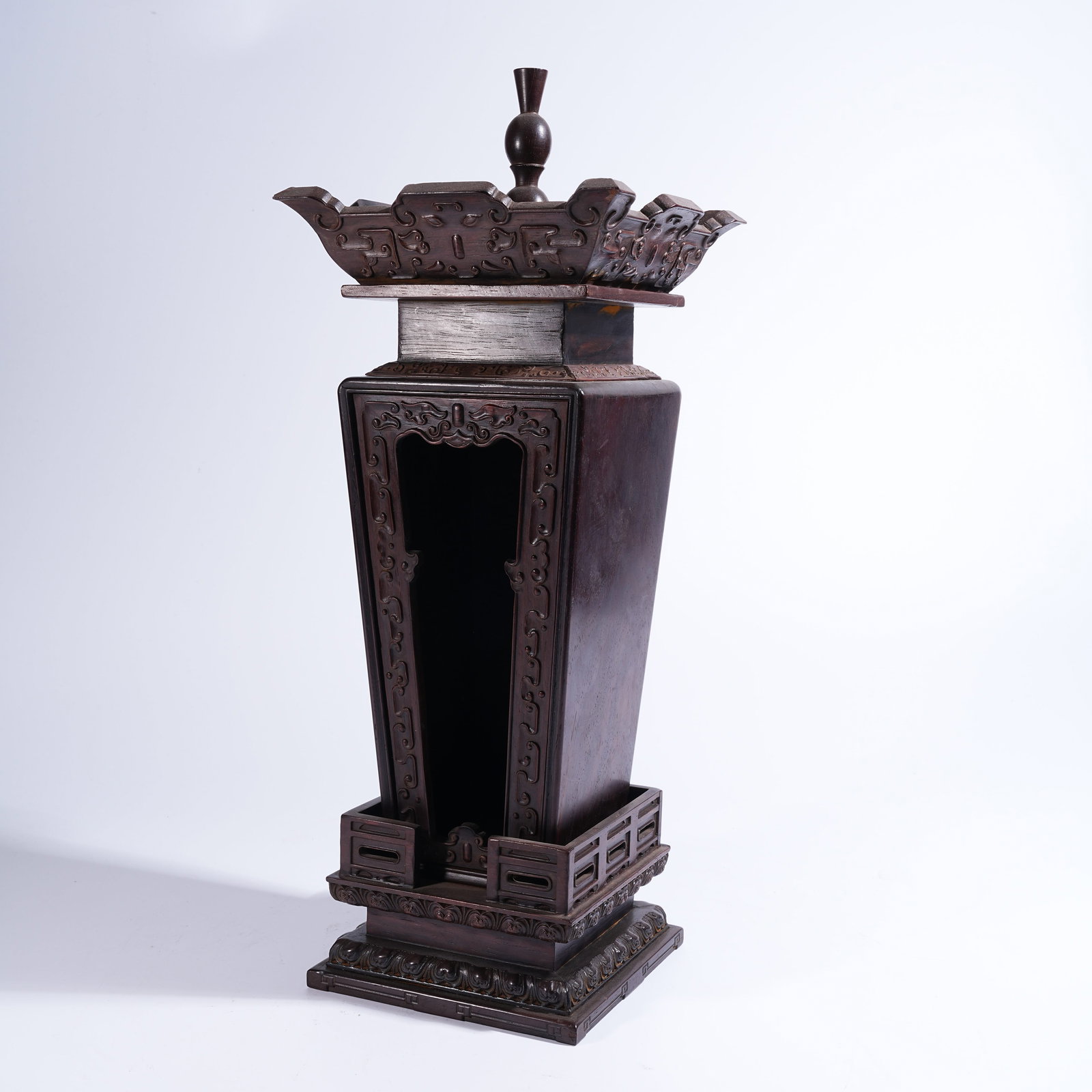 A ZITAN BUDDHIST SHRINE (1 of 9)