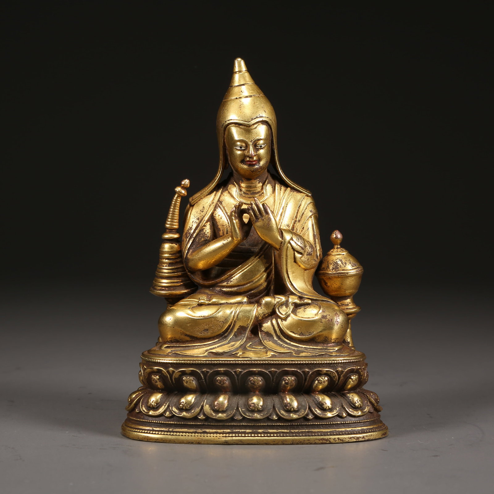 A GILT BRONZE SEATED MASTER ATISHA: Gilt Bronze Seated Master Atisha