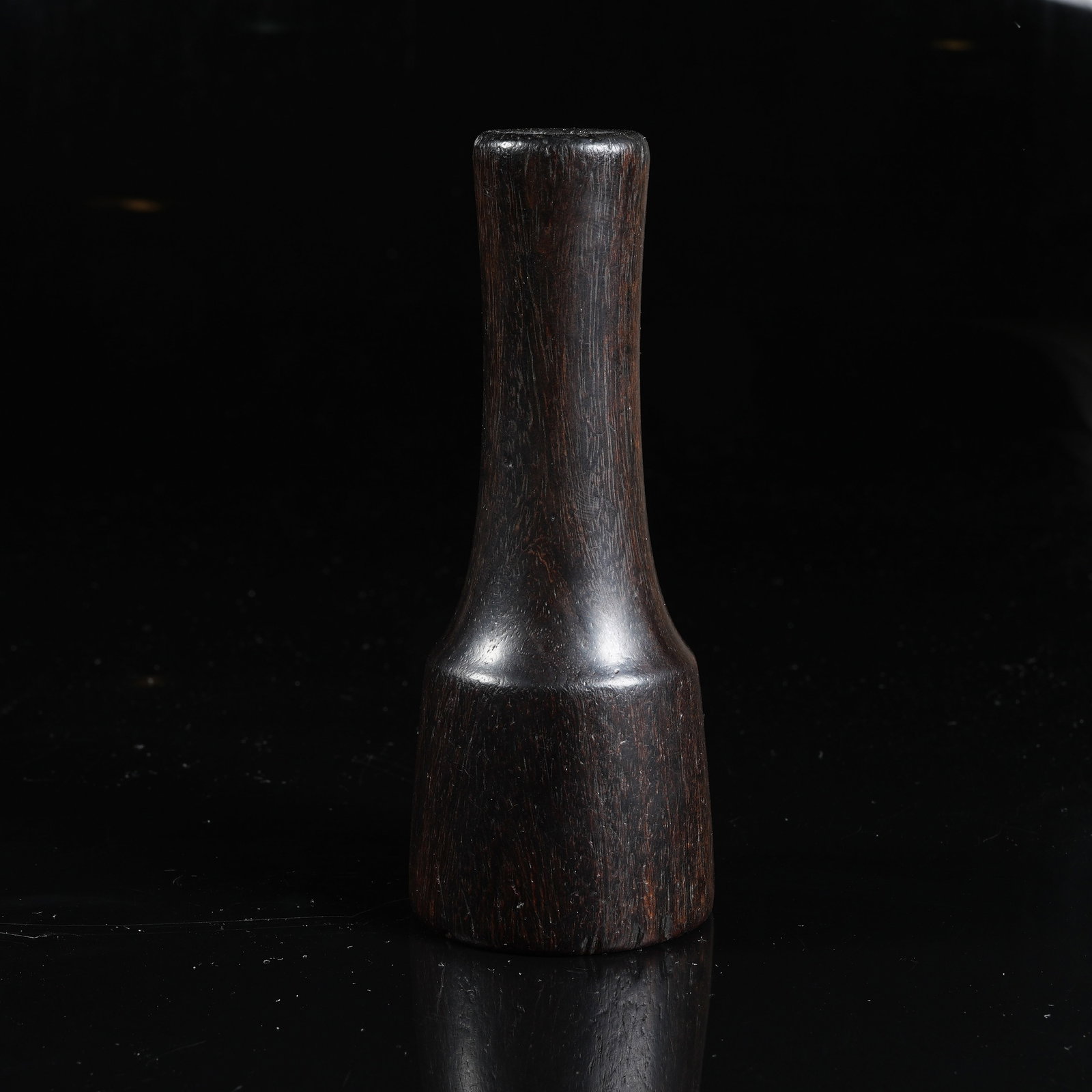 A RED SANDALWOOD INCENSE HOLDER (1 of 9)