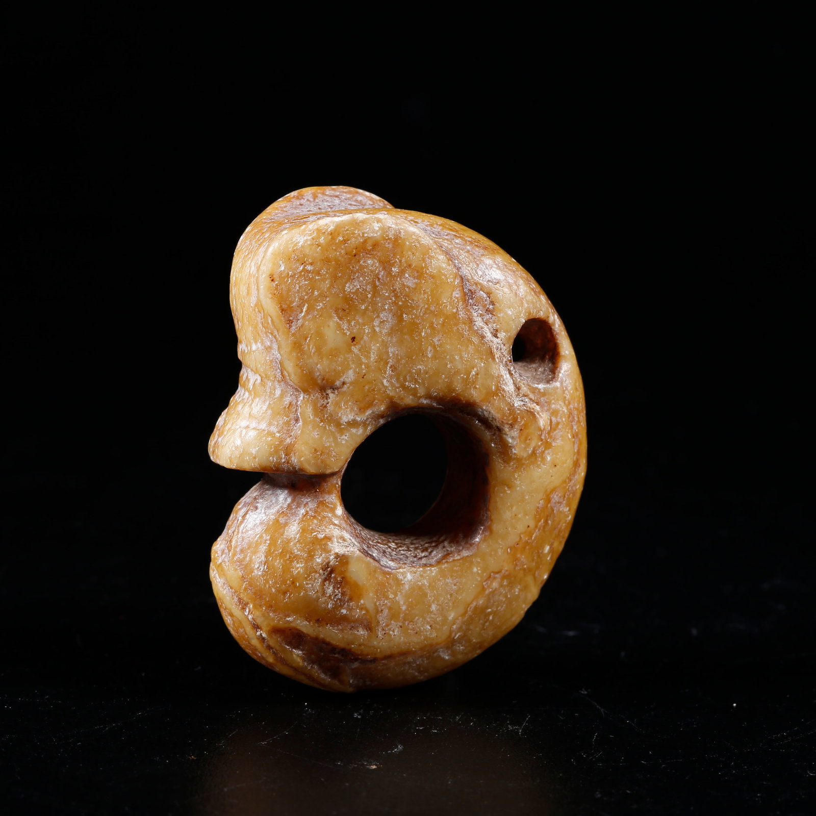A ANCIENT JADE CARVED PIG DRAGON (1 of 9)