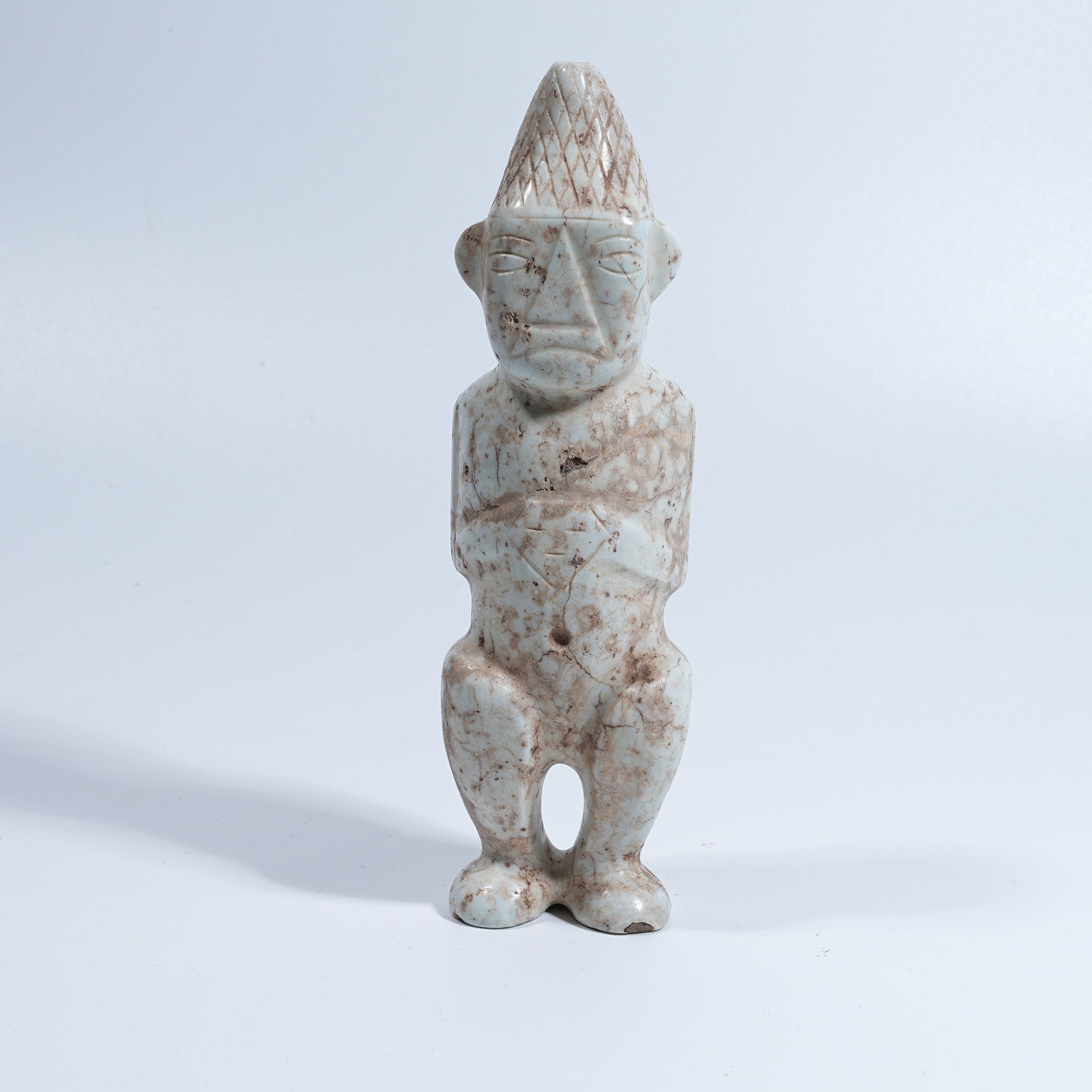 A HONGSHAN CULTURE ARCHAIC JADE ANTHROPOMORPHIC DEITY PENDANT (1 of 10)