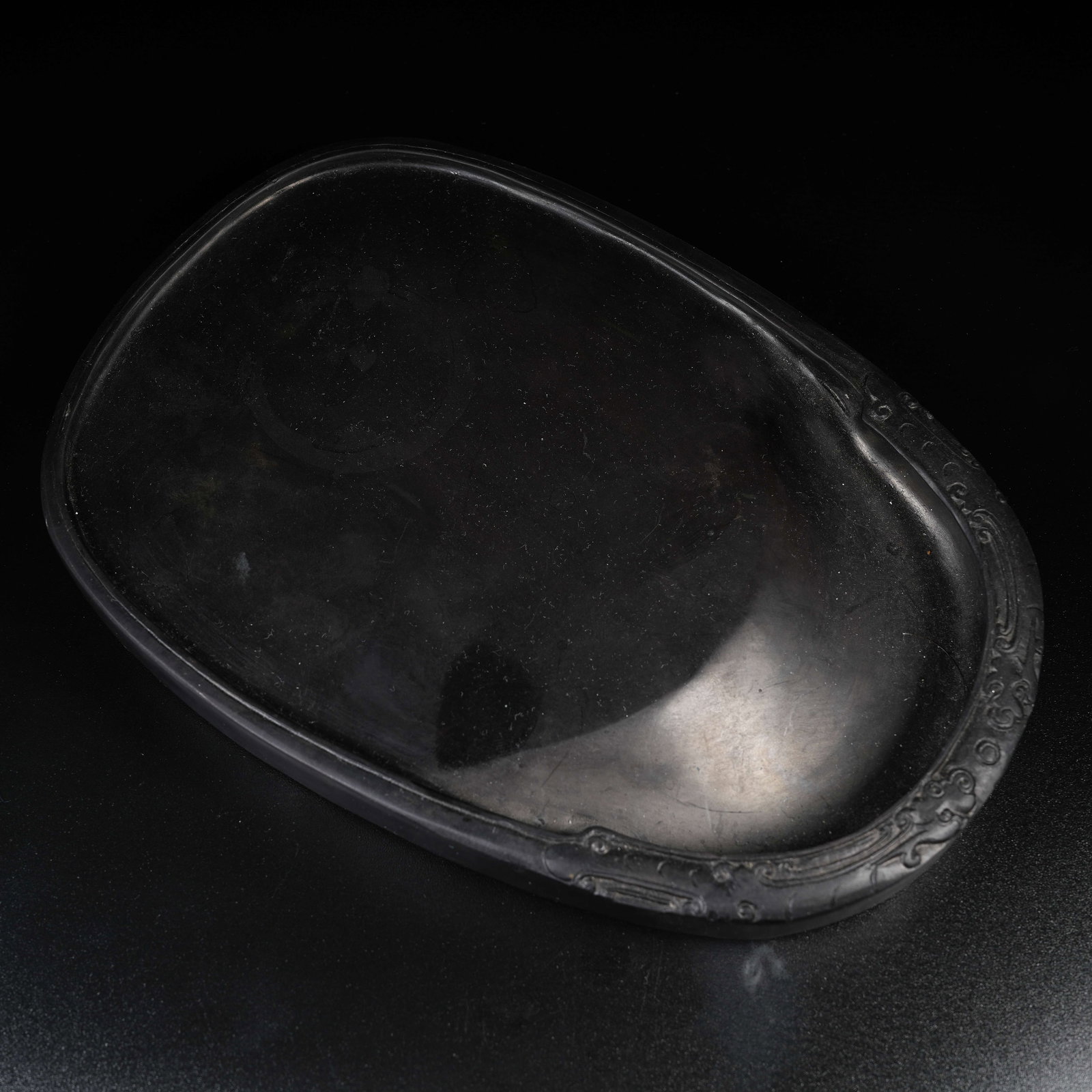 A DUAN STONE INK SLAB WITH DRAGON PATTERN (1 of 8)