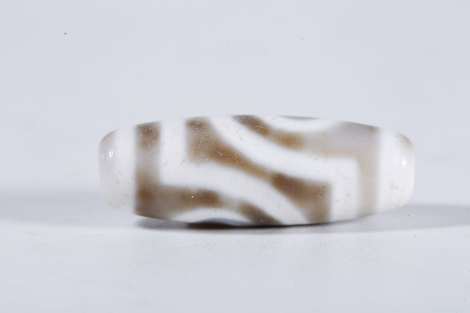 A TWO-EYE DZI BEAD - 4