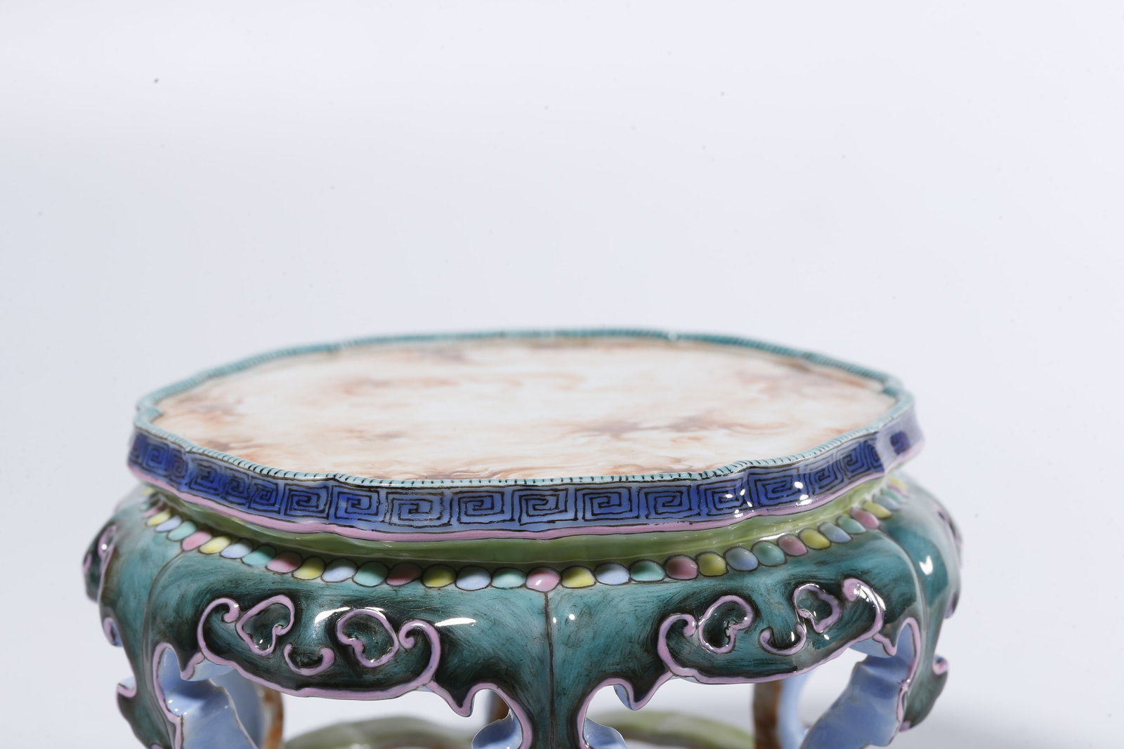 A STONE-TEXTURE GLAZE STAND - 6