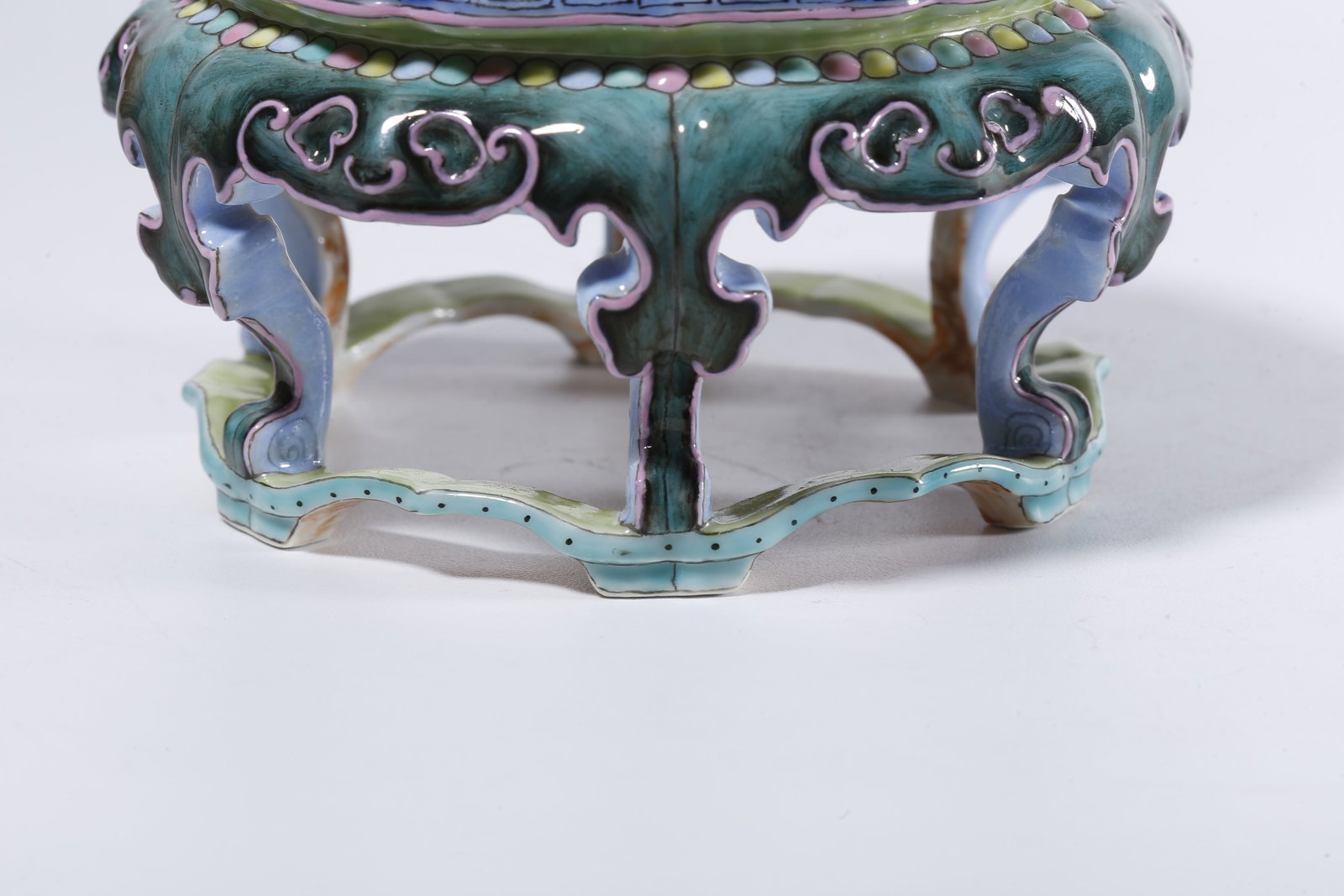 A STONE-TEXTURE GLAZE STAND - 7