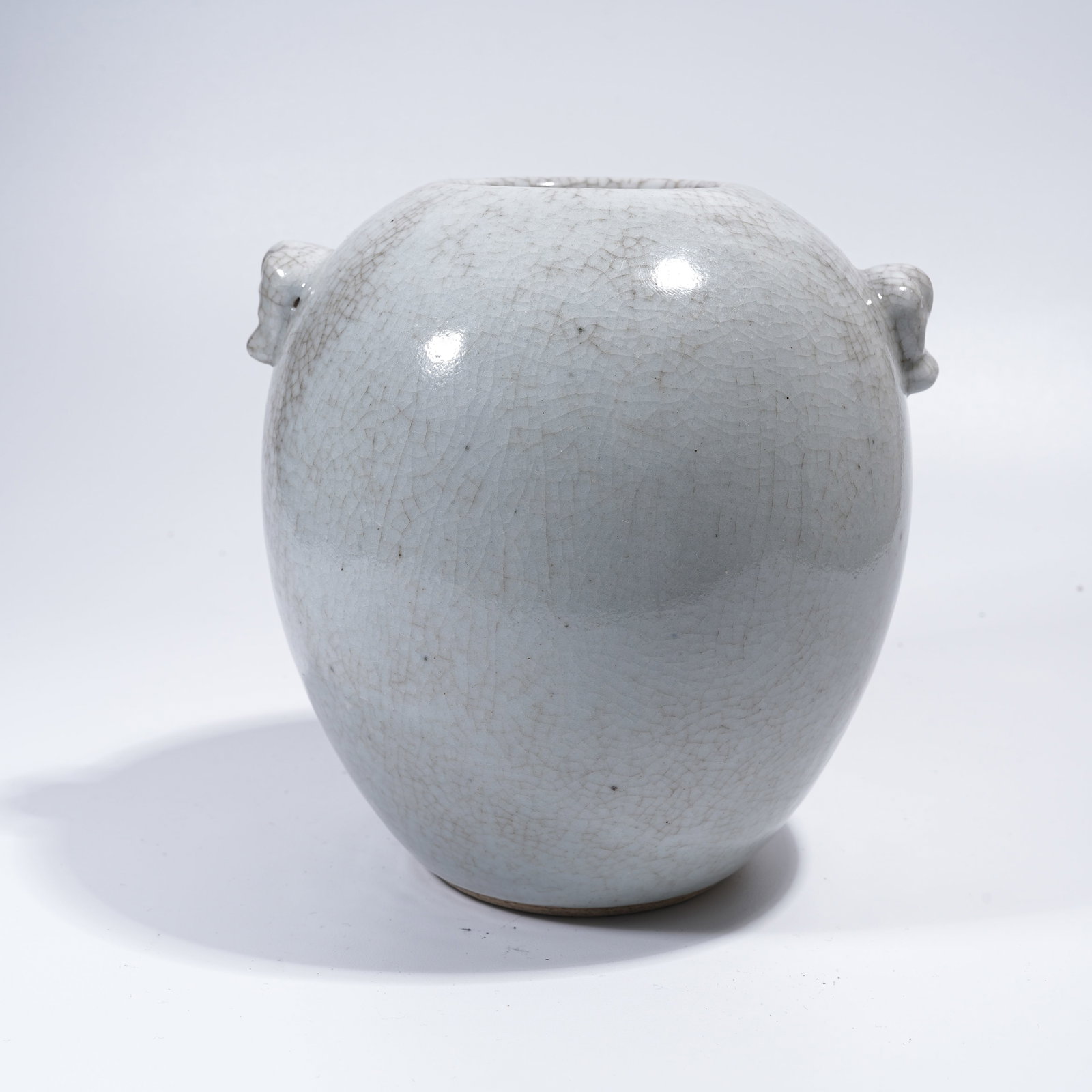 A GE KILN-STYLE BEAST-EARED ZUN VESSEL: Ge Kiln-Style Beast-Eared Zun Vessel
