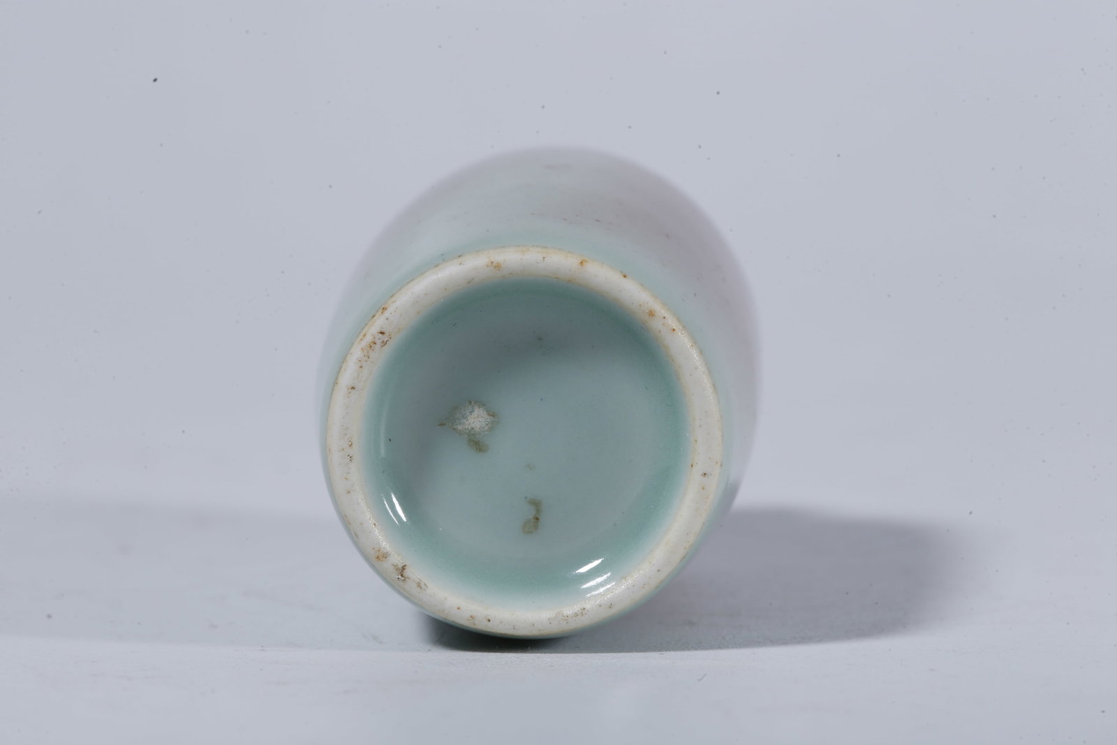 A RED GLAZED SNUFF BOTTLE - 9
