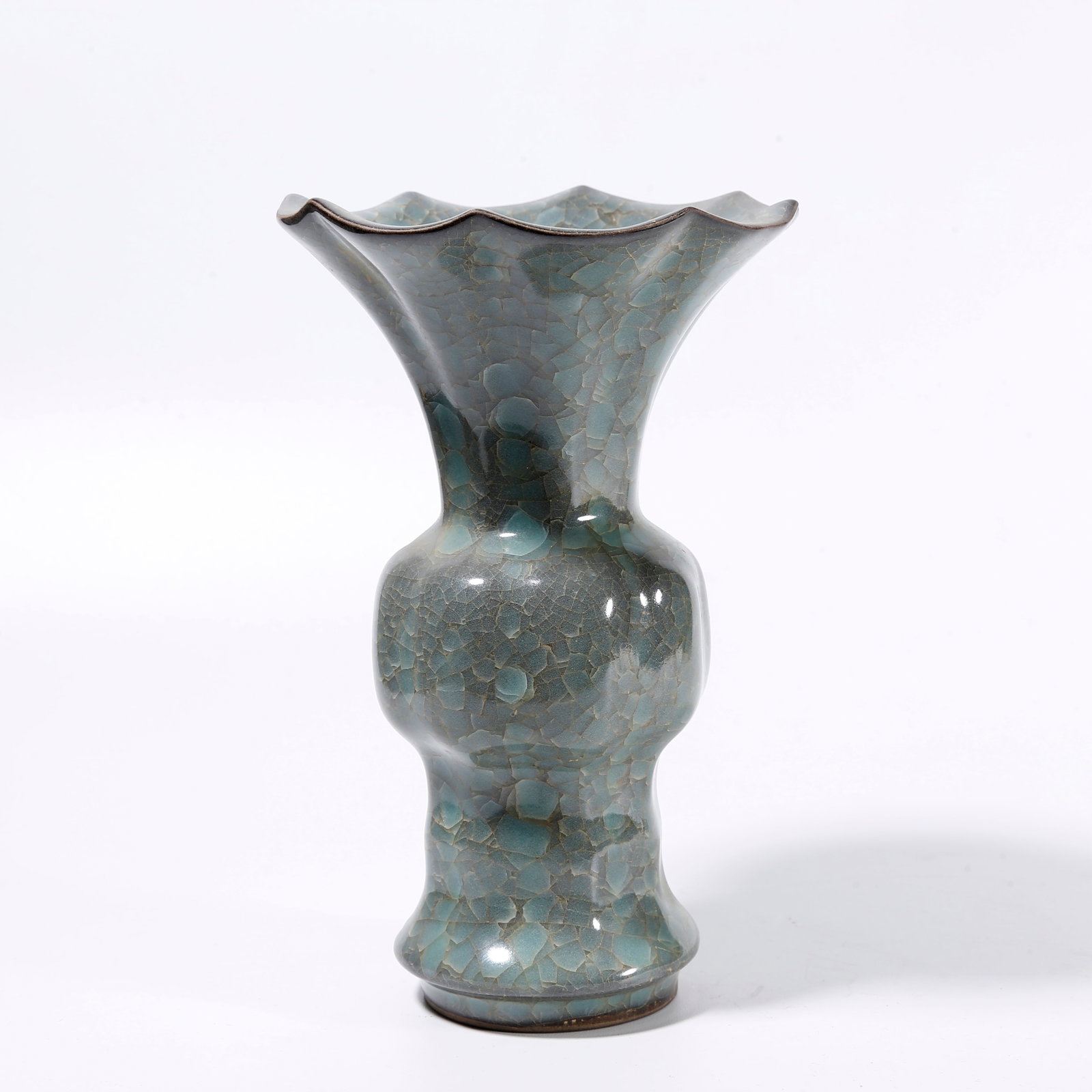 A HU VASE FROM GUAN KILN (1 of 9)