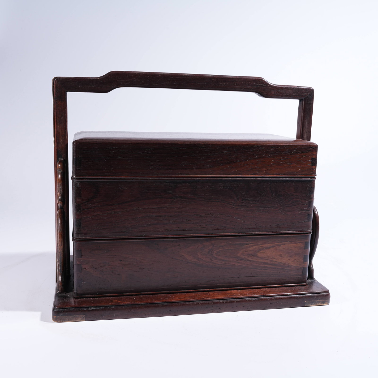 A HUANGHUALI COVERED CARRYING BOX (1 of 9)