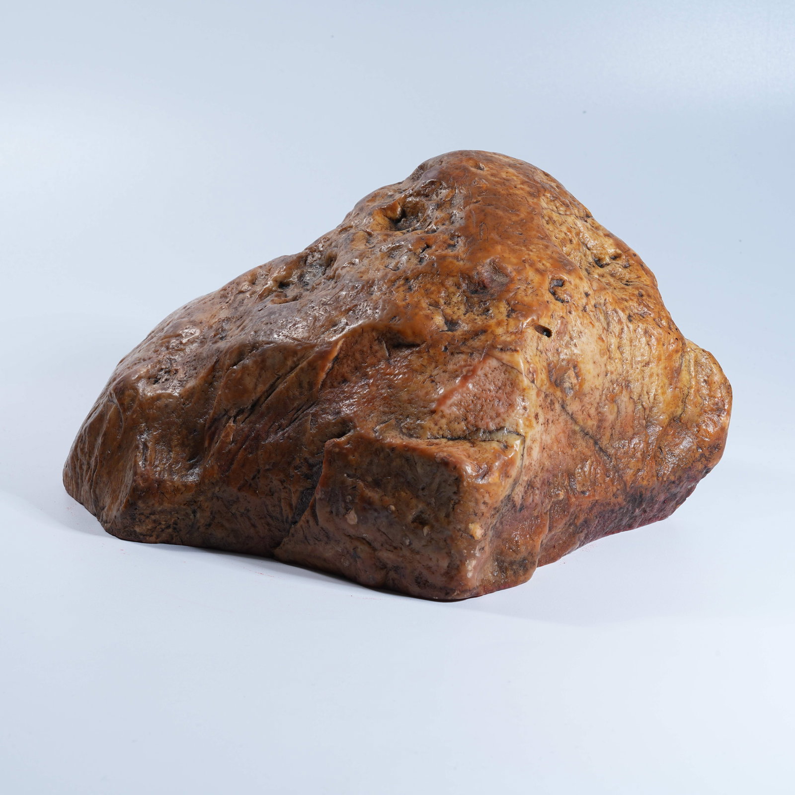 A SHOUSHAN TIANHUANG STONE SEAL: Shoushan Tianhuang Stone Seal