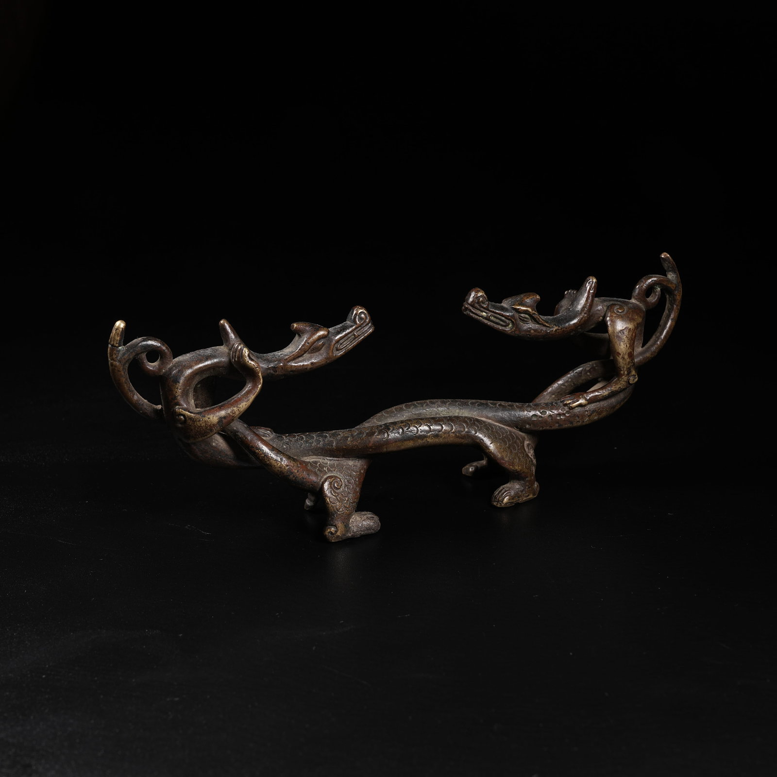 A COPPER BRUSH REST WITH DRAGON PATTERN - 4