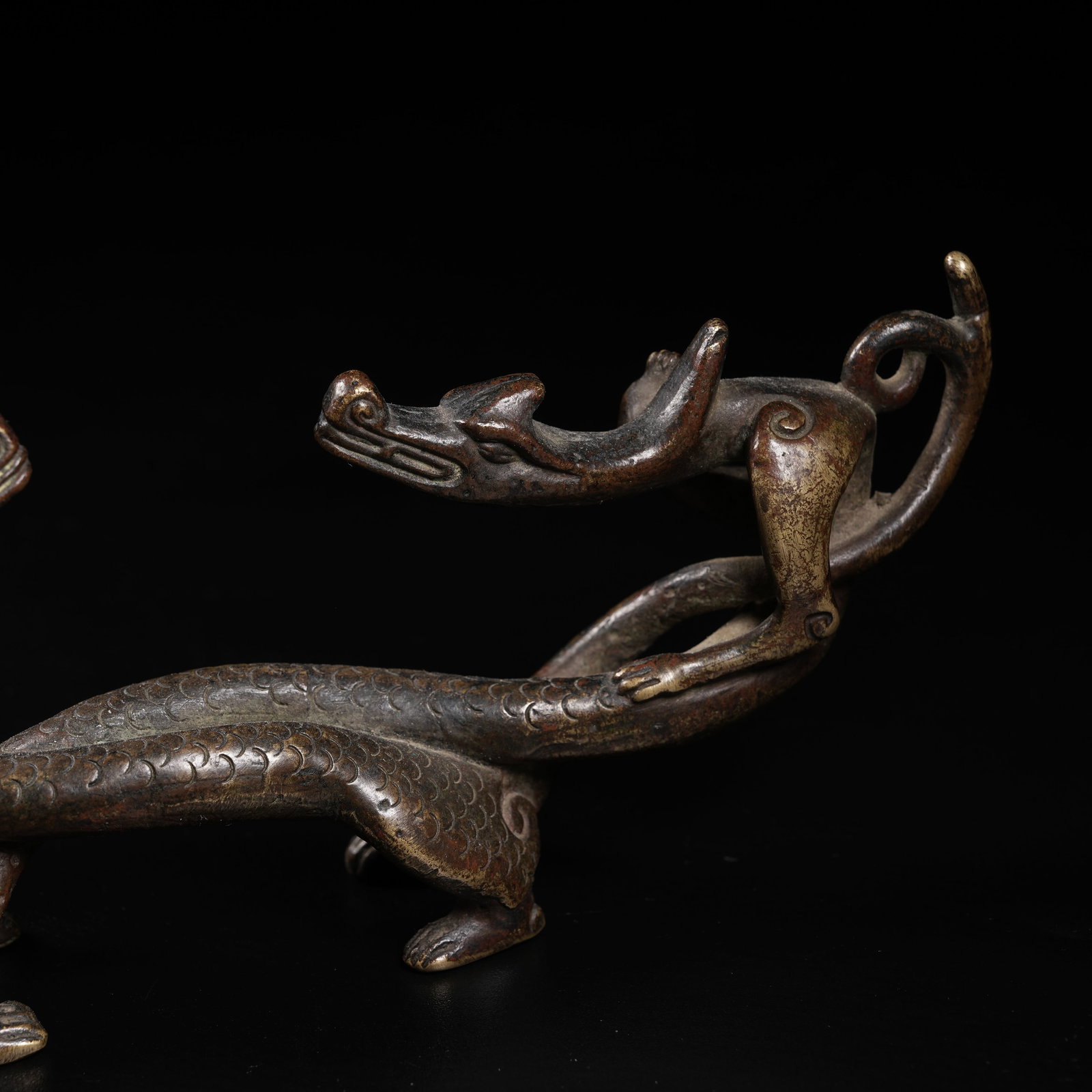 A COPPER BRUSH REST WITH DRAGON PATTERN - 7