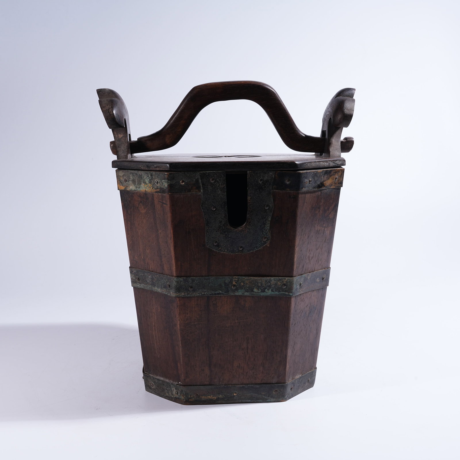 A HUANGHUALI CARRYING BOX (1 of 8)