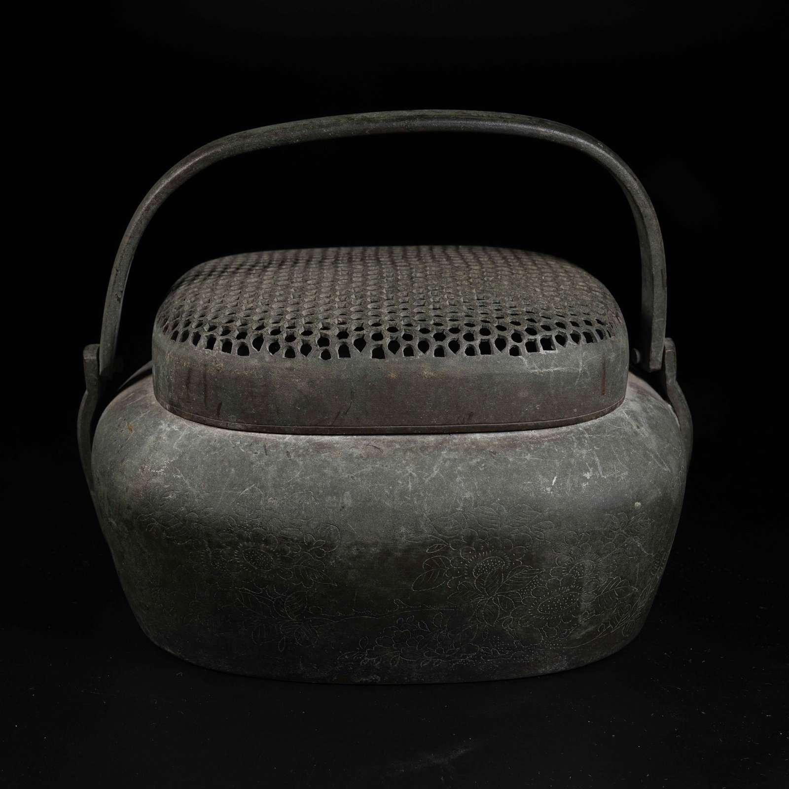 A COPPER HAND WARMER - 4