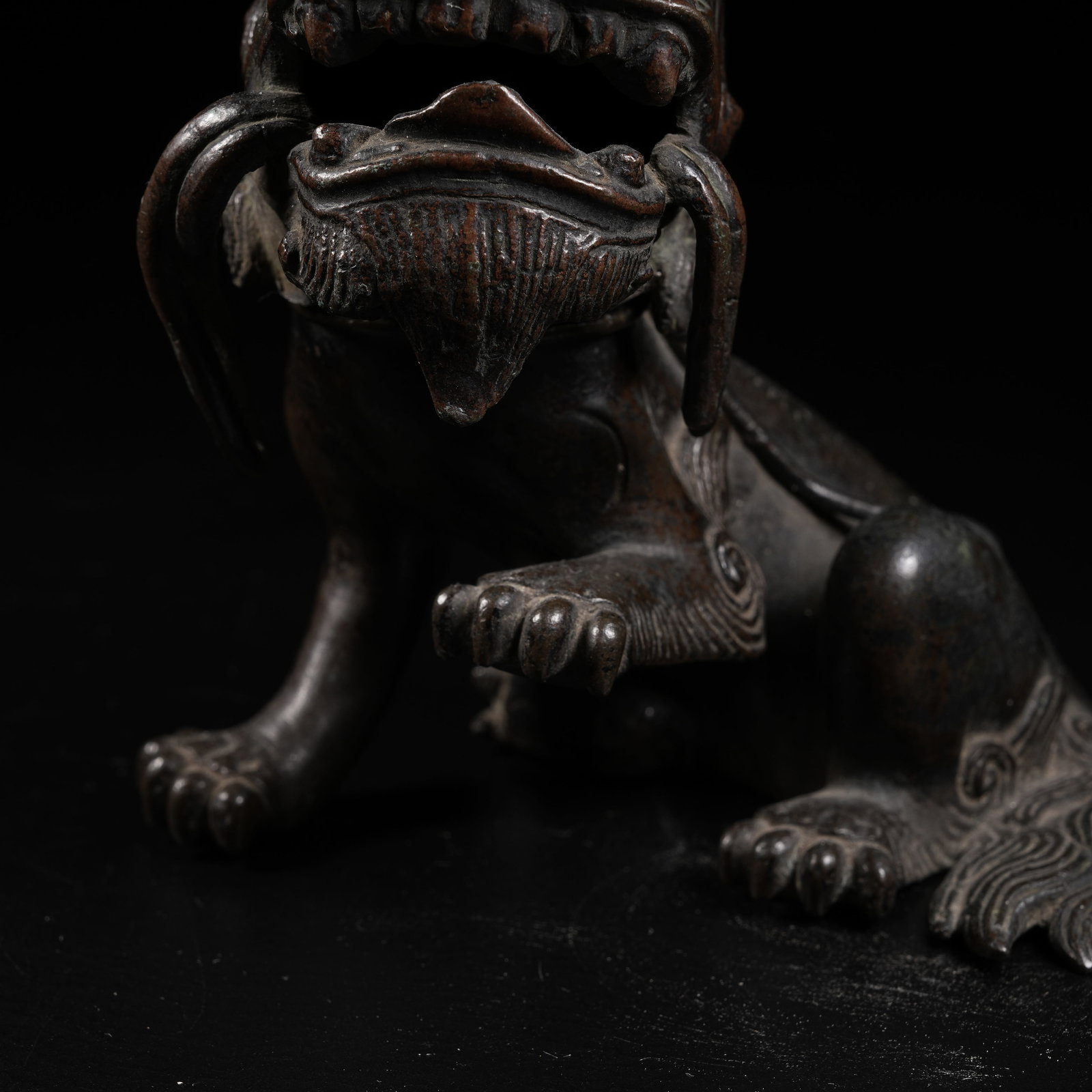 A COPPER SEATED LION INCENSE DIFFUSER - 3