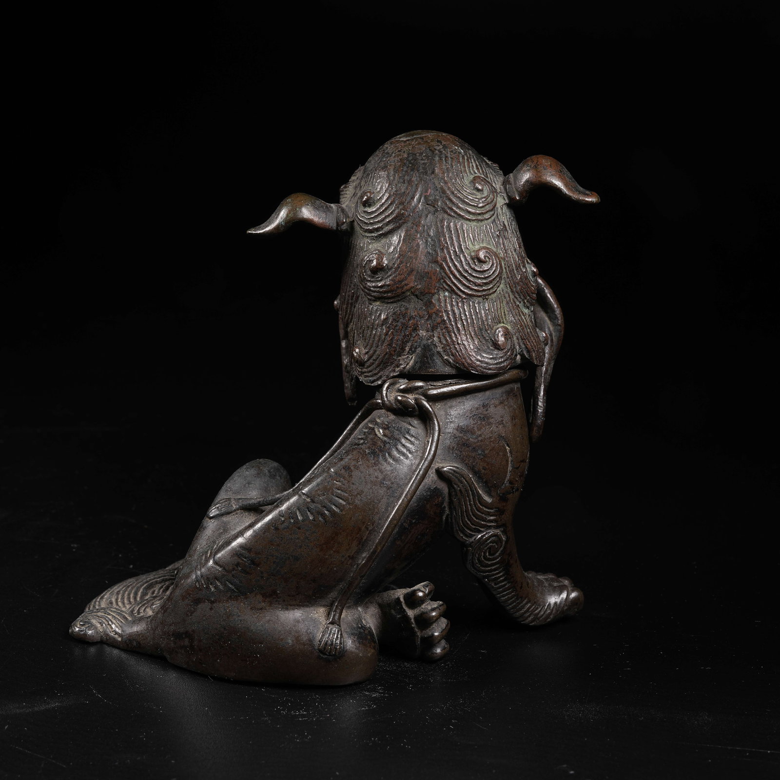 A COPPER SEATED LION INCENSE DIFFUSER - 6