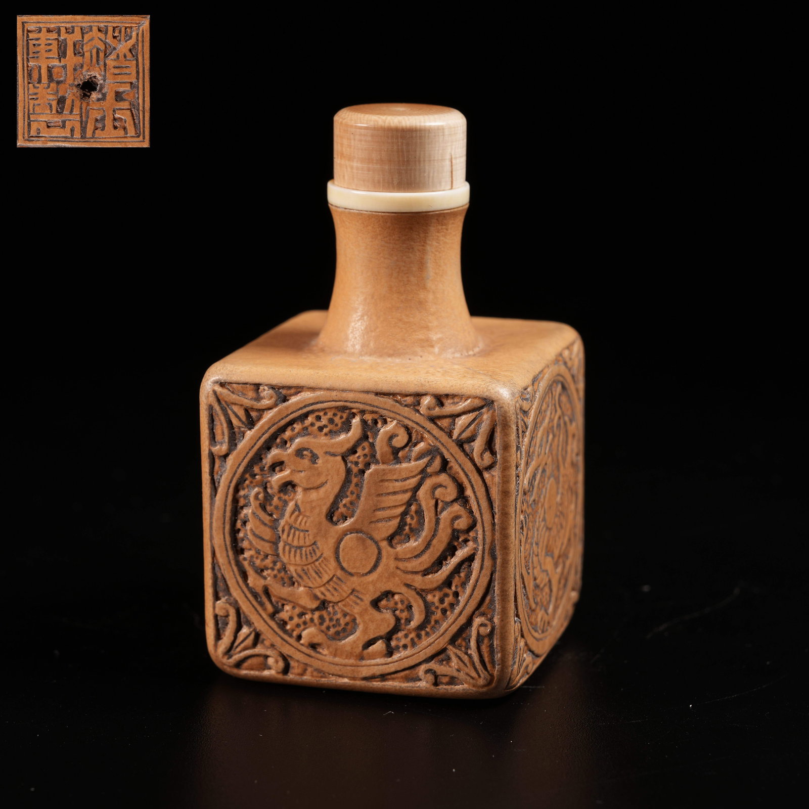 A GOURD SNUFF BOTTLE WITH FOUR MYTHICAL CREATURES MOTIF (1 of 8)