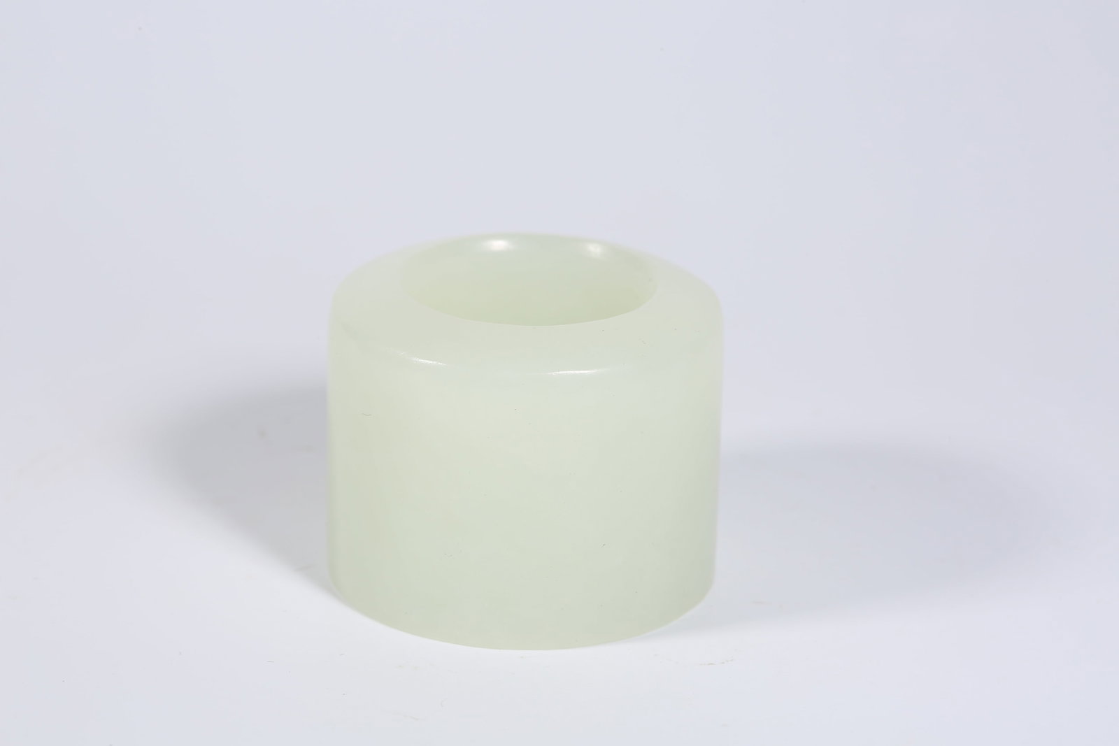 A HETIAN WHITE JADE RING - 2