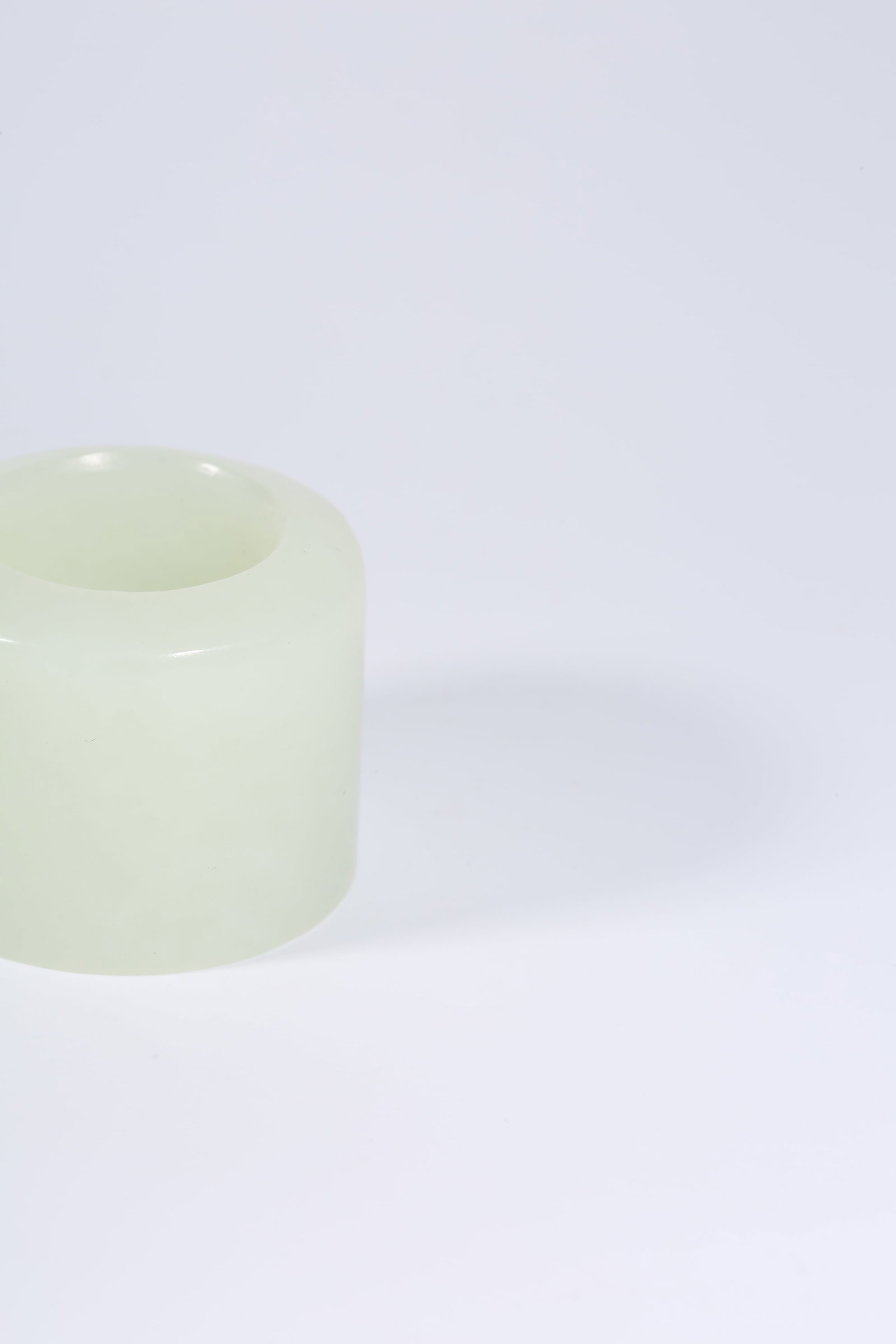 A HETIAN WHITE JADE RING - 7