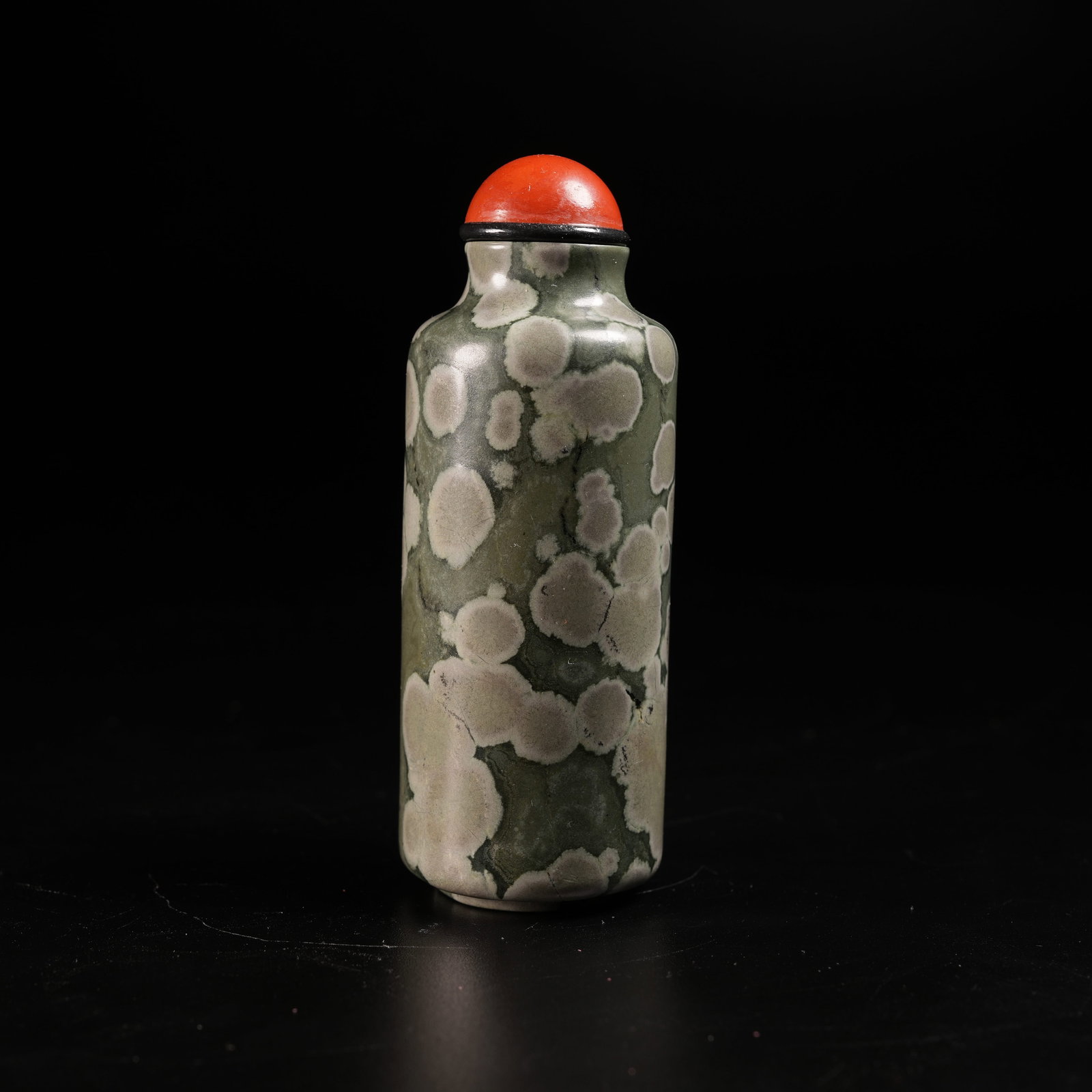 A "PATCH STONE" SNUFF BOTTLE - 4
