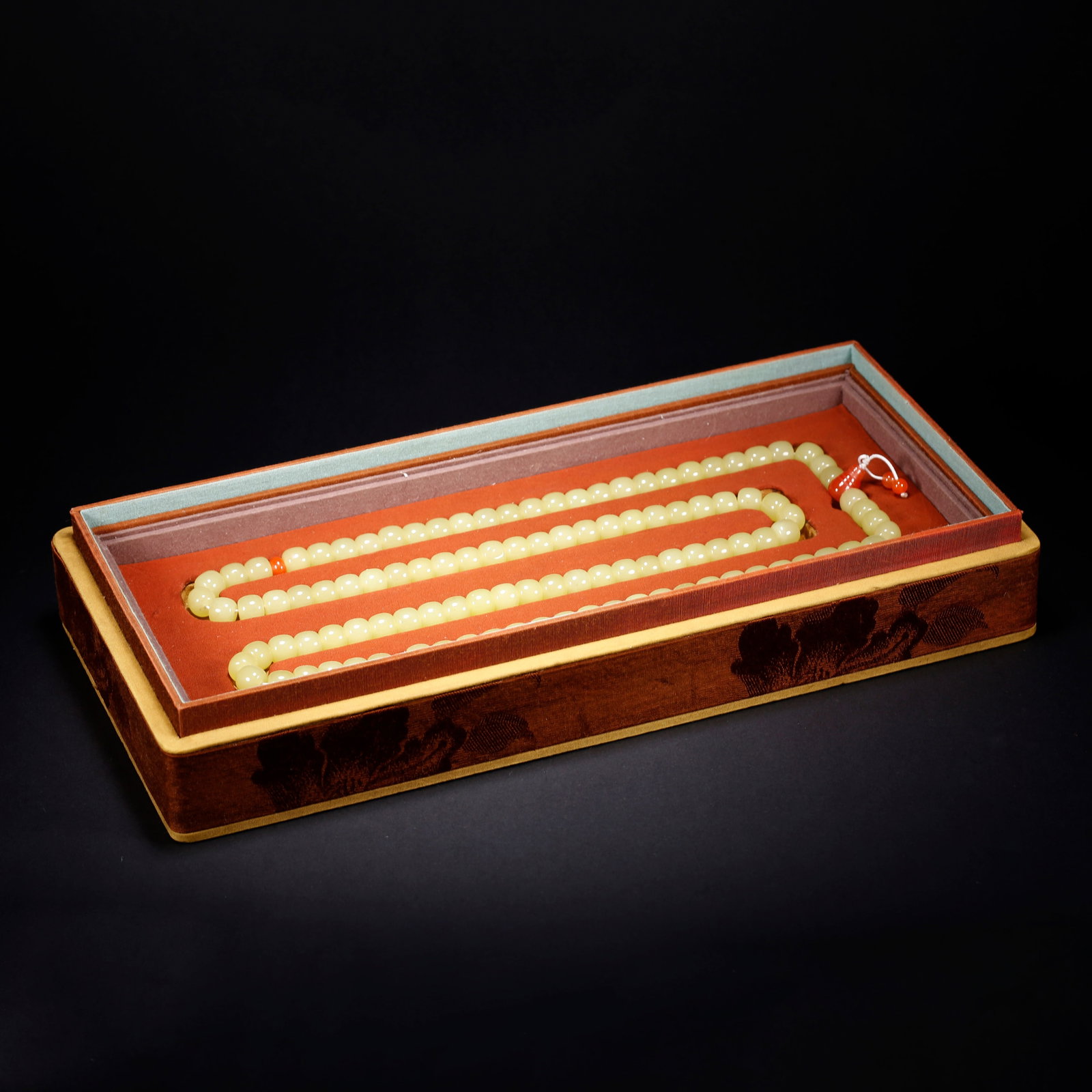 A HETIAN YELLOW JADE BUDDHIST PRAYER BEADS STRAND (1 of 8)