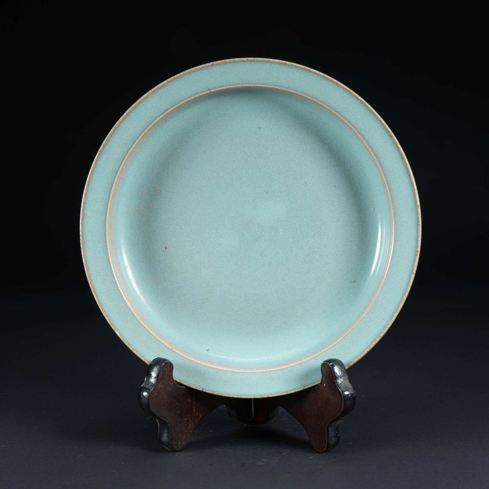 A RU KILN FOLDED-RIM PLATE: Ru Kiln Folded-Rim Plate