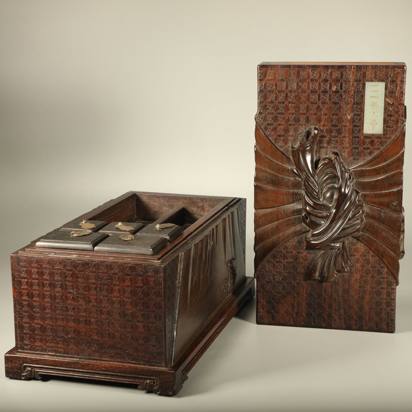 A HUANGHUALI WRAPPER BOX INLAID WITH BOXWOOD (1 of 5)