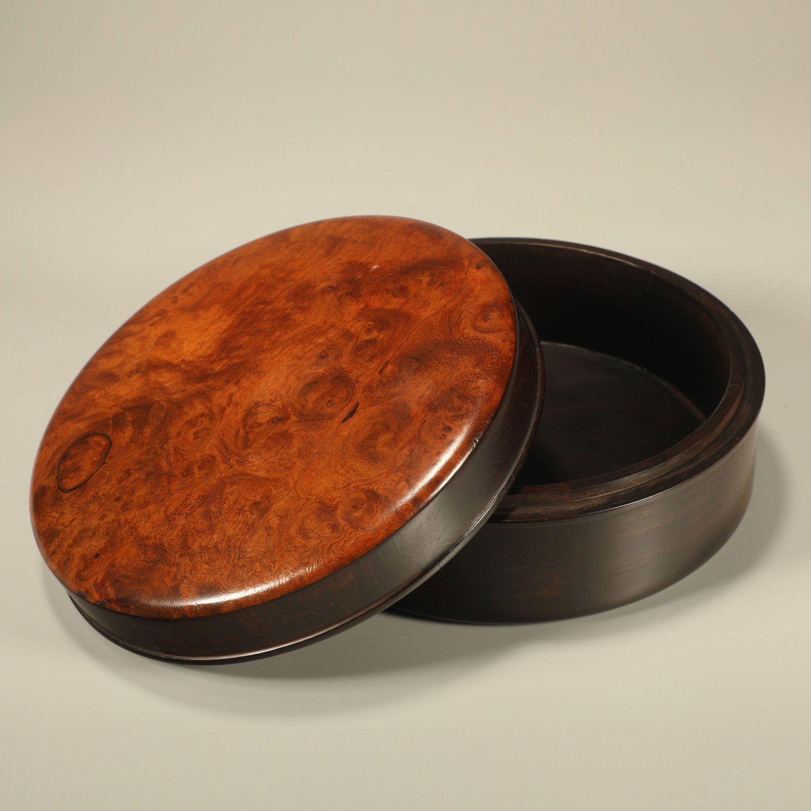 A RED SANDALWOOD COVERED BOX INLAID WITH CHERRY WOOD (1 of 8)