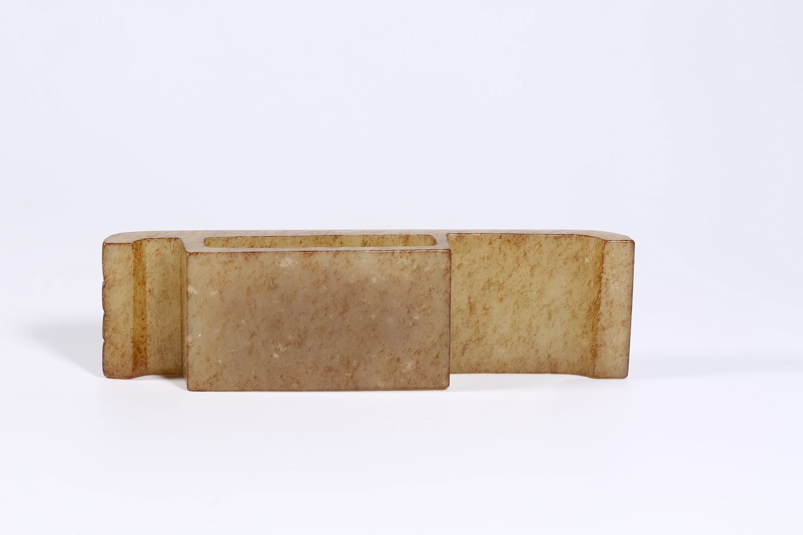 A ANCIENT JADE SWORD FITTING WITH INTERLINKED CLOUD MOTIF - 8