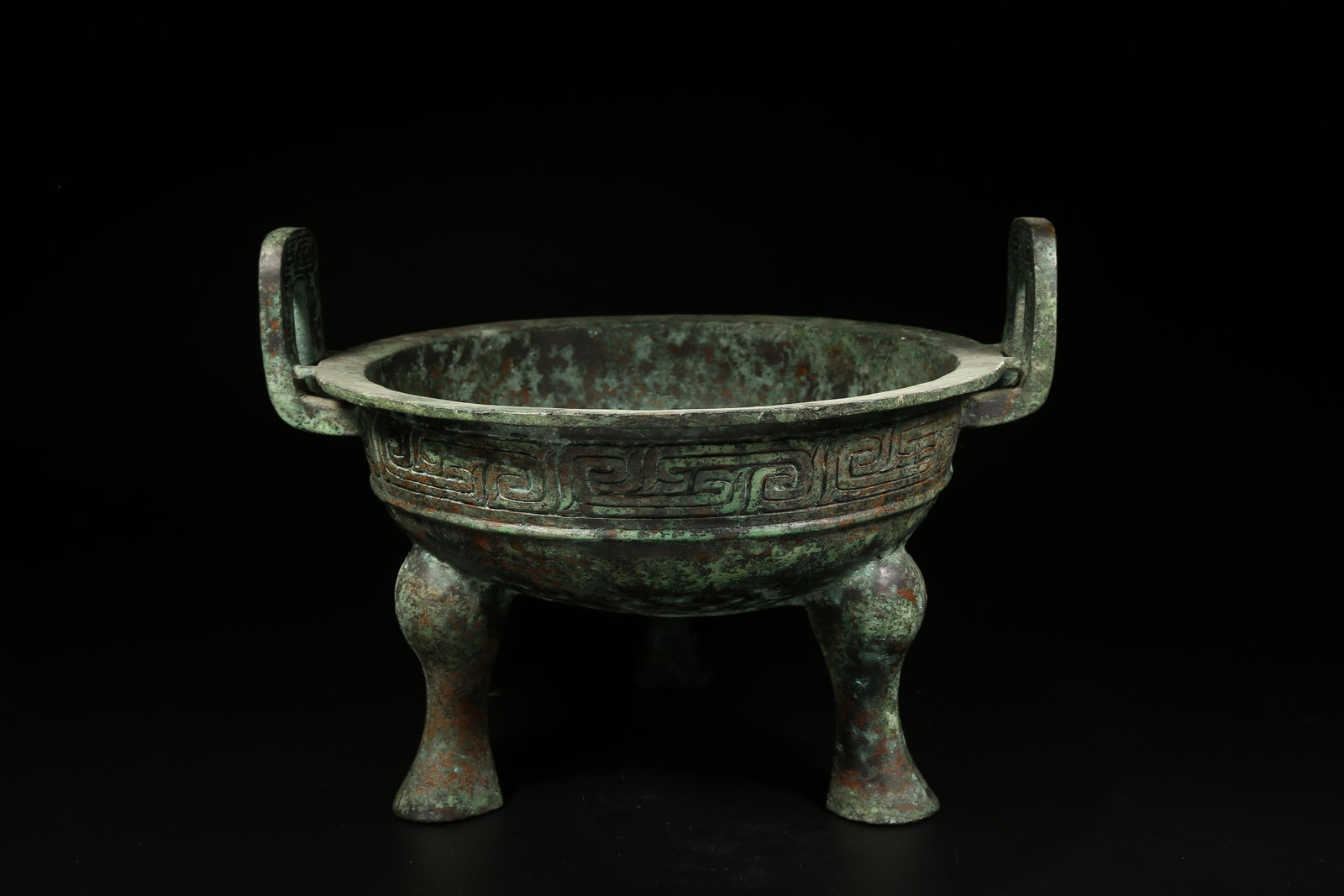 A BRONZE DING VESSEL - 3