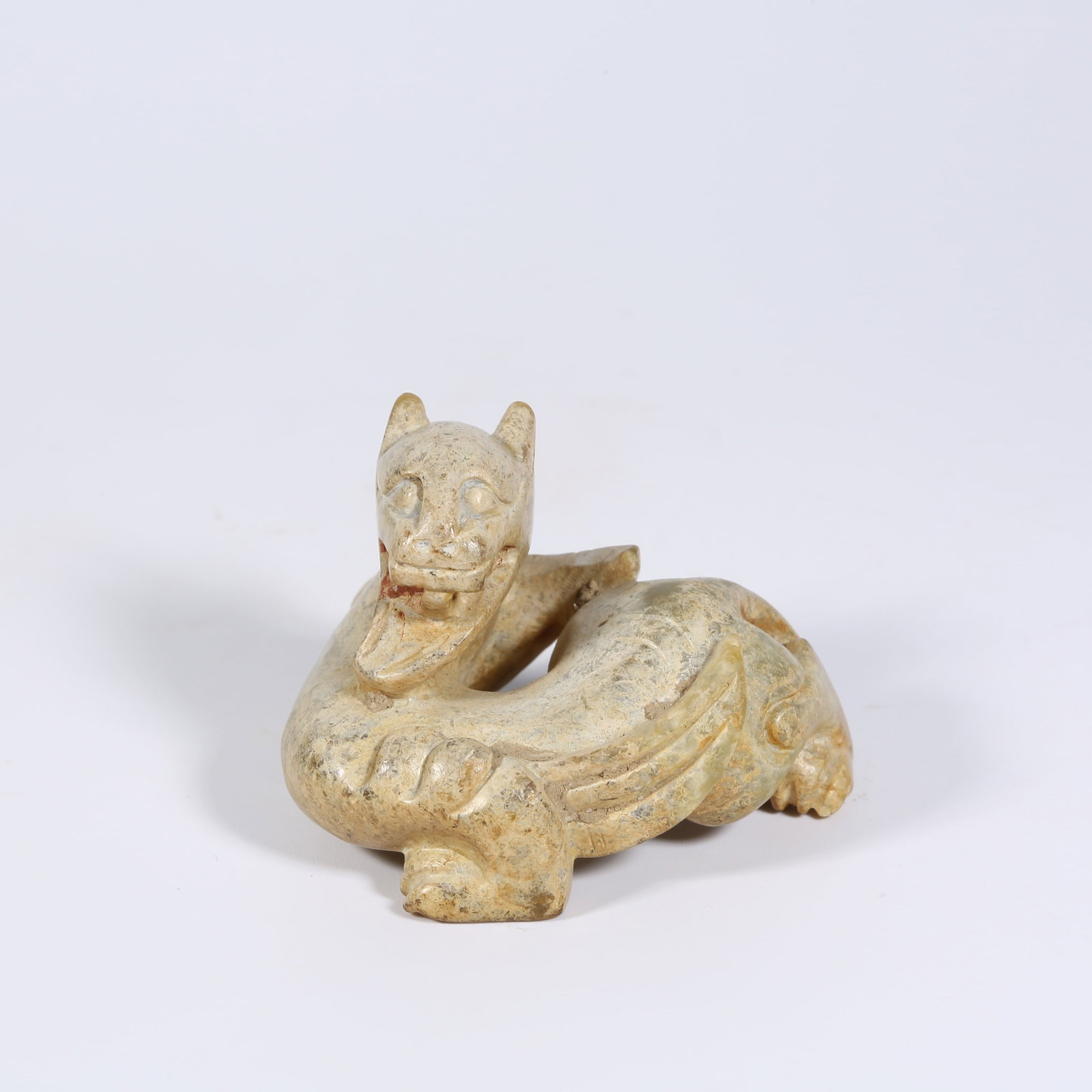 A ANCIENT JADE PIXIU: Ancient Jade Pixiu