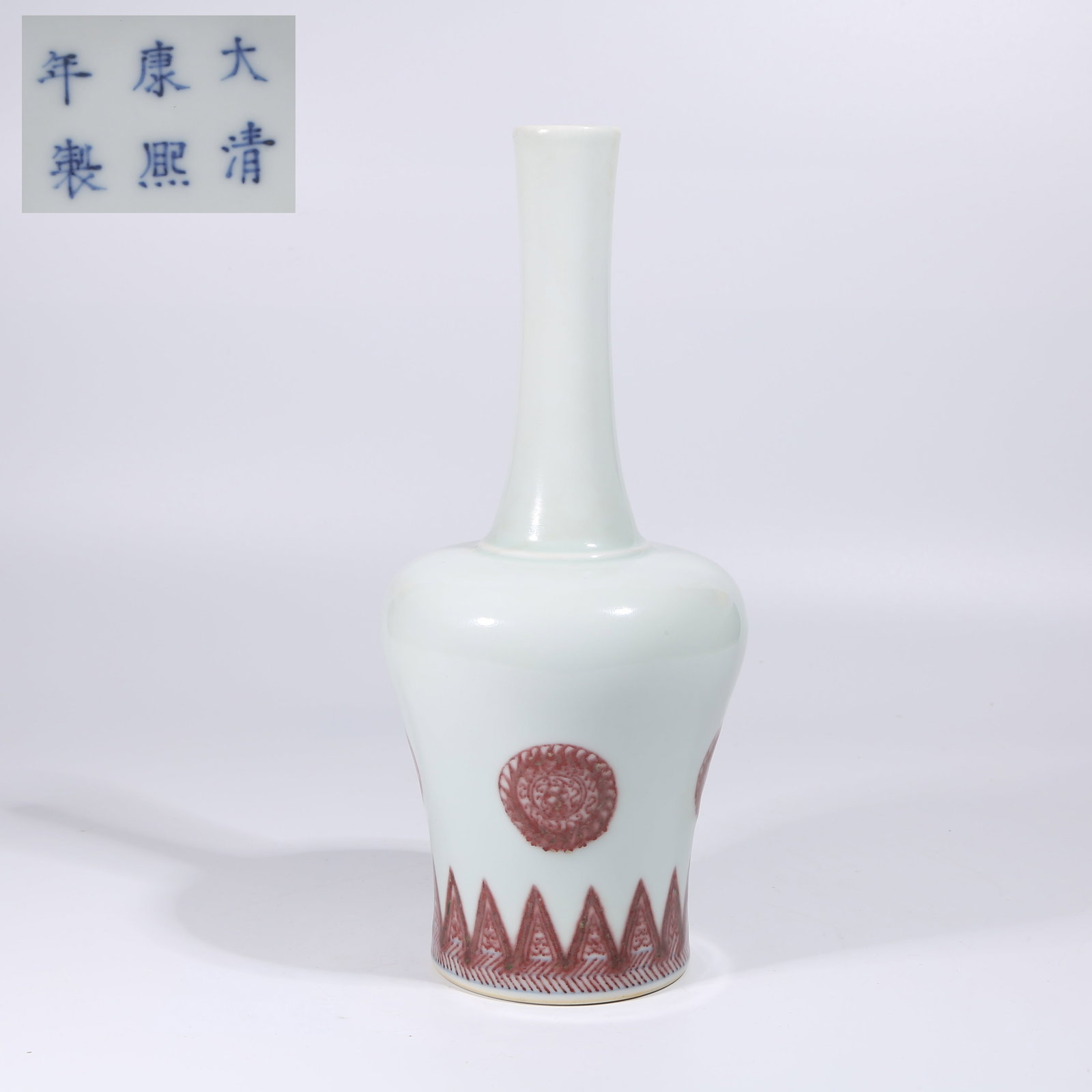 A UNDERGLAZE RED FLORAL PATTERN RATTLE ZUN (1 of 9)