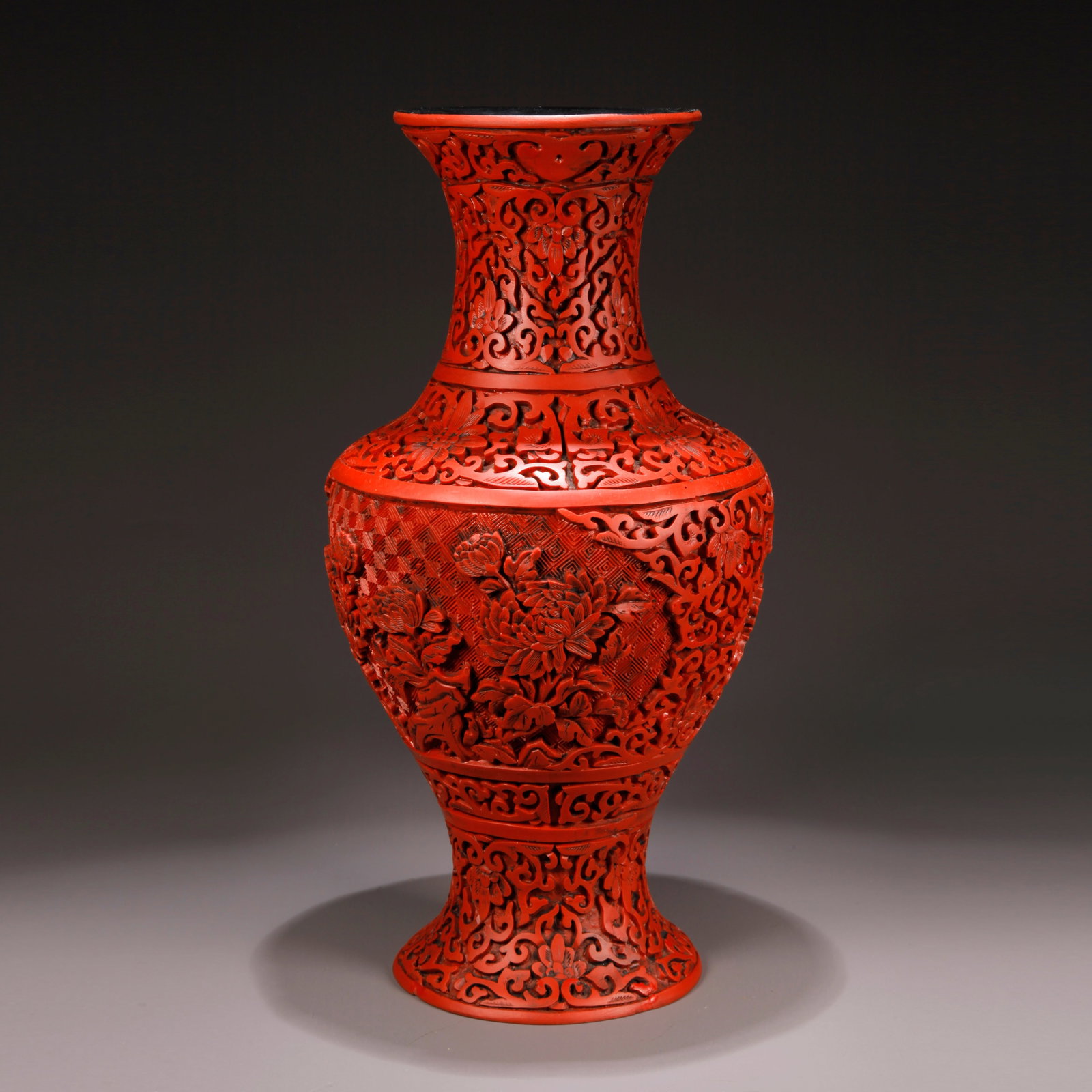 A CARVED RED LACQUER APPRECIATION VASE WITH FLORAL PATTERN (1 of 10)
