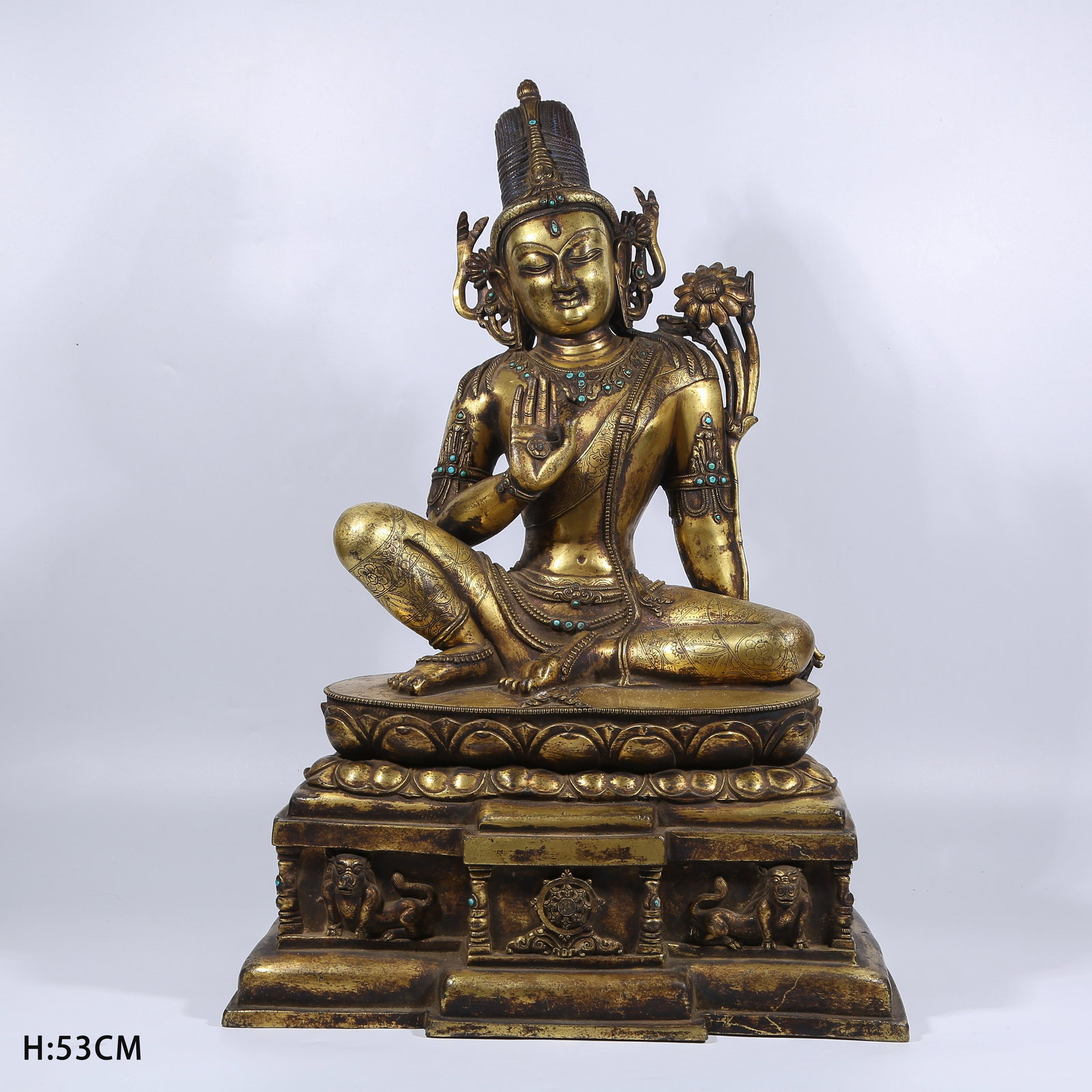 A GILT BRONZE AVALOKITESHVARA STATUE: Gilt Bronze Avalokiteshvara Statue